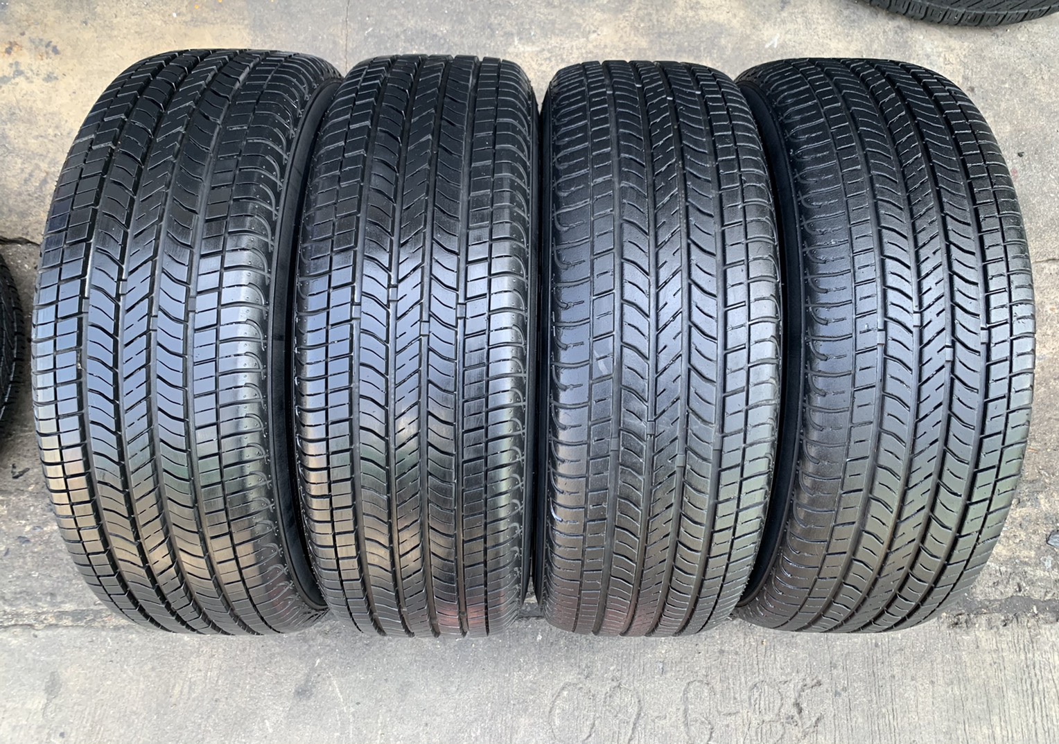 ล้อแม็ก 5รู100 Toyota Altis ขอบ 15 แถมยาง 195-60-15 Maxxis ปี 15 ล้อแม็ก 5รู100 Toyota Altis ขอบ 15 แถมยาง 195-60-15 Maxxis ปี 15