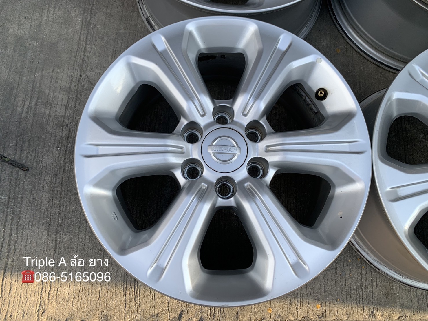 ล้อแม็ก 6รู114 Nissan Navara NP300 ขอบ 16