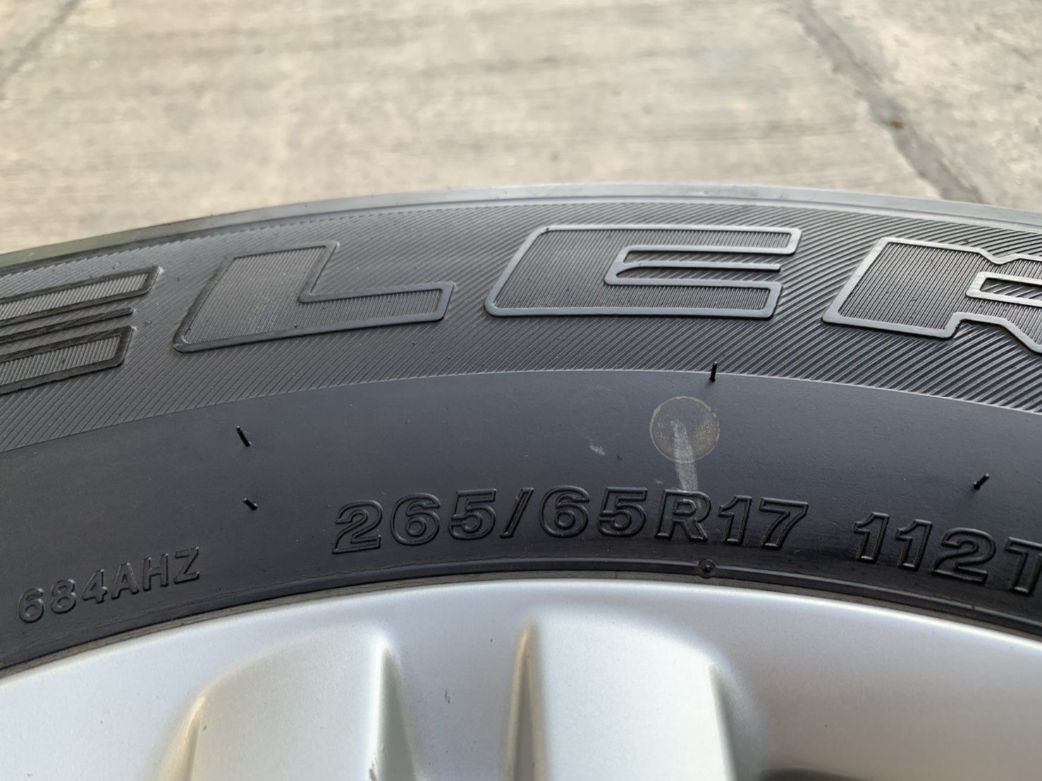 ล้อแม็ก ISUZU MU-X ขอบ 17 พร้อมยาง 265-65-17 Bridgestone ปี 17 ล้อแม็ก ISUZU MU-X ขอบ 17 พร้อมยาง 265-65-17 Bridgestone ปี 17