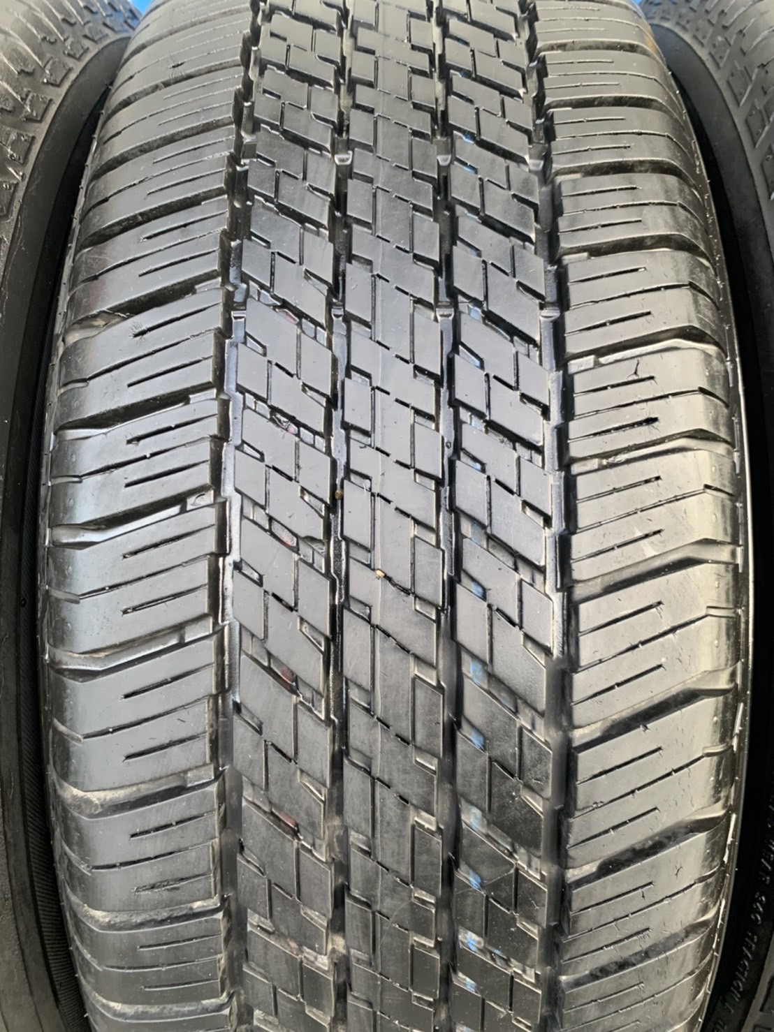 ล้อแม็ก Toyota Fortuner ขอบ 18 ดำหน้าเงา แถมยาง 265-60-18 Bridgestone ใส่กับ Toyota Fortuner, Revo, 