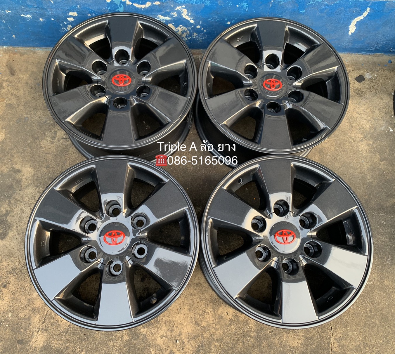 ล้อแม็ก Toyota Vigo Preruner ขอบ 15 สีเทากัน สวยกริ๊บๆ ใส่กับ Vigo ,Revo ,รถตู้ ได้เลย