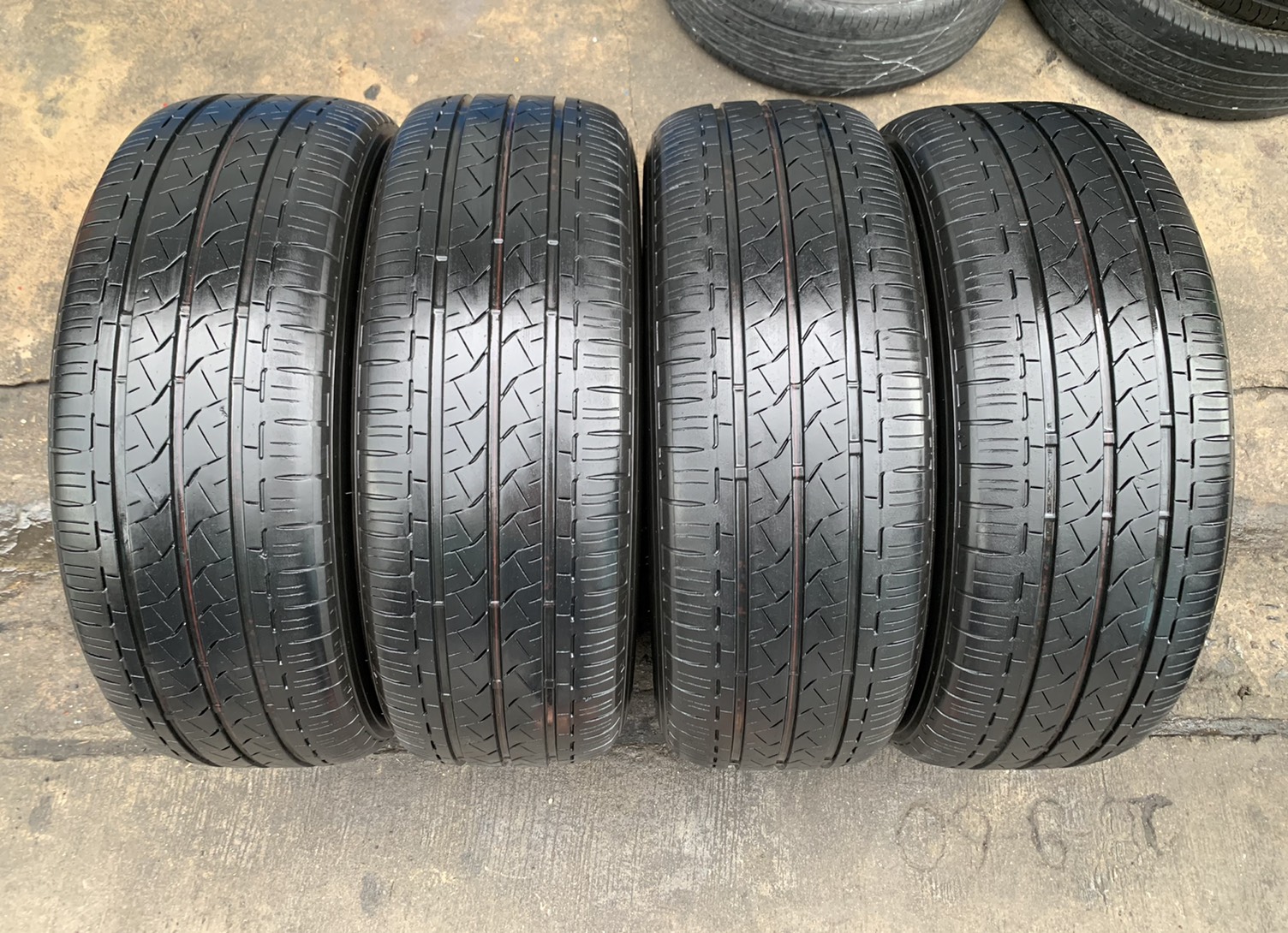 ล้อแม็ก 6รู130 Toyota Majesty ตัวท็อป รุ่นใหม่ล่าสุด ขอบ 17 พร้อมยาง 235-60-17 Bridgestone ปี 19 ล้อยางแท้จากญี่ปุ่น ล้อแม็ก 6รู130 Toyota Majesty ตัวท็อป รุ่นใหม่ล่าสุด ขอบ 17 พร้อมยาง 235-60-17 Bridgestone ปี 19 ล้อยางแท้จากญี่ปุ่น