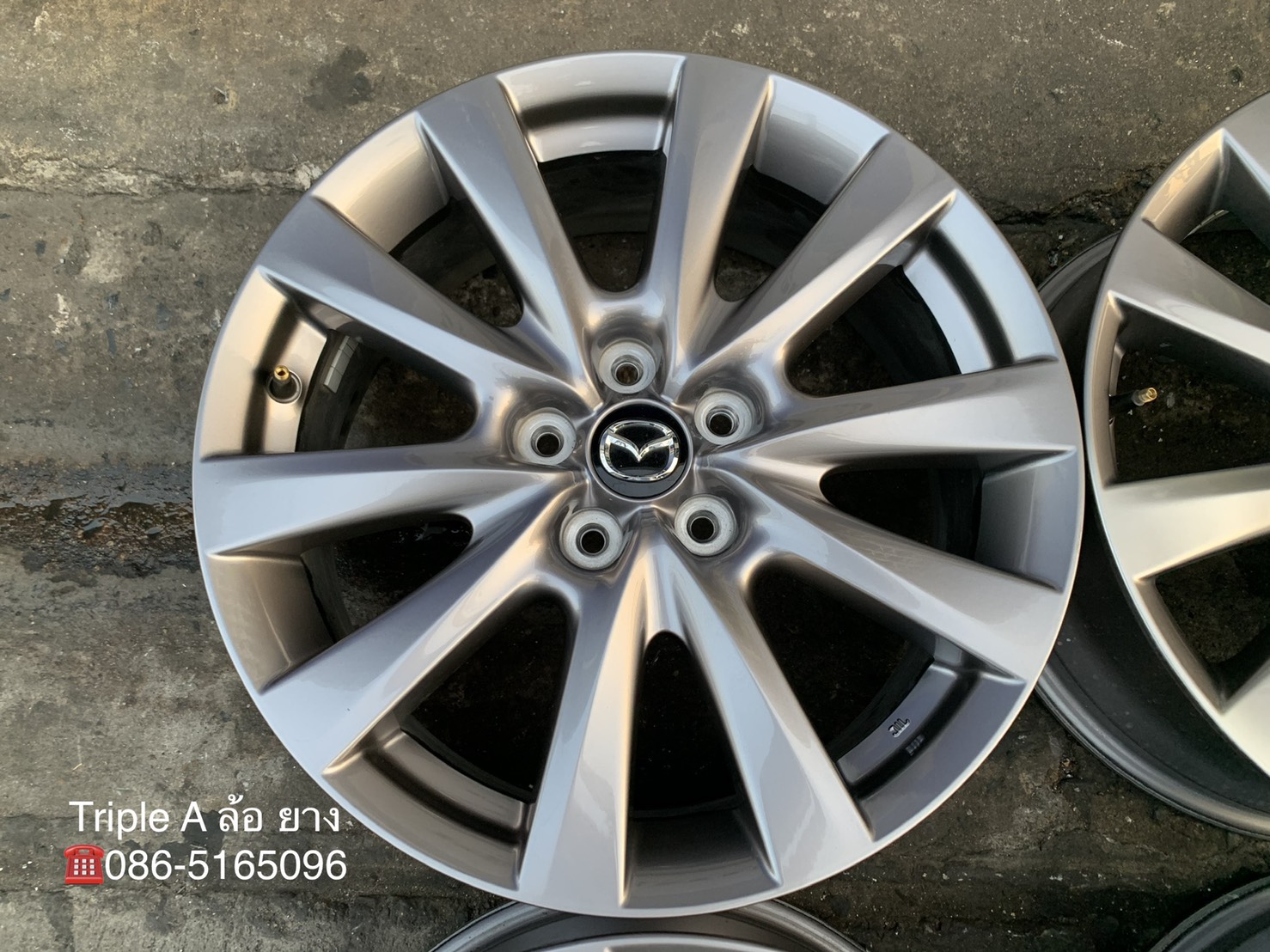 ล้อแม็ก All New Mazda 3 ขอบ 18 สภาพสวย