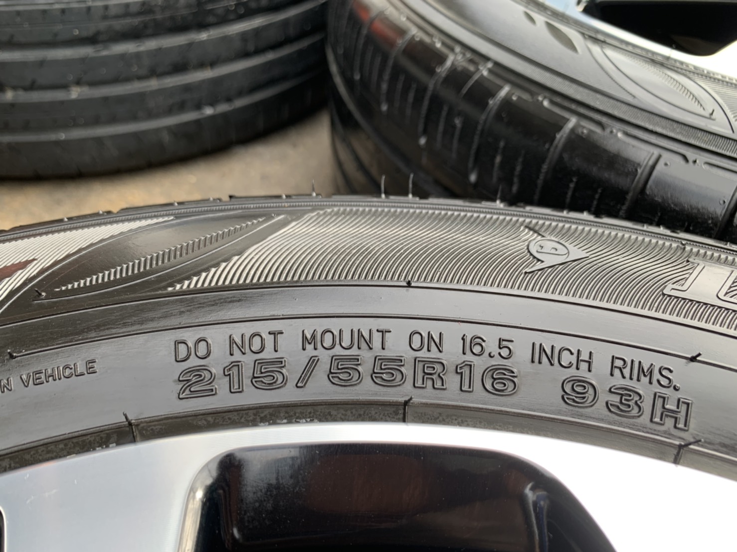 ล้อแม็ก 5รู114 Honda Civic FC ขอบ 16 สีดำหน้าเงา พร้อมยาง 215-55-16 Dunlop ปลายปี 17 สภาพดี ล้อแม็ก 5รู114 Honda Civic FC ขอบ 16 สีดำหน้าเงา พร้อมยาง 215-55-16 Dunlop ปลายปี 17 สภาพดี