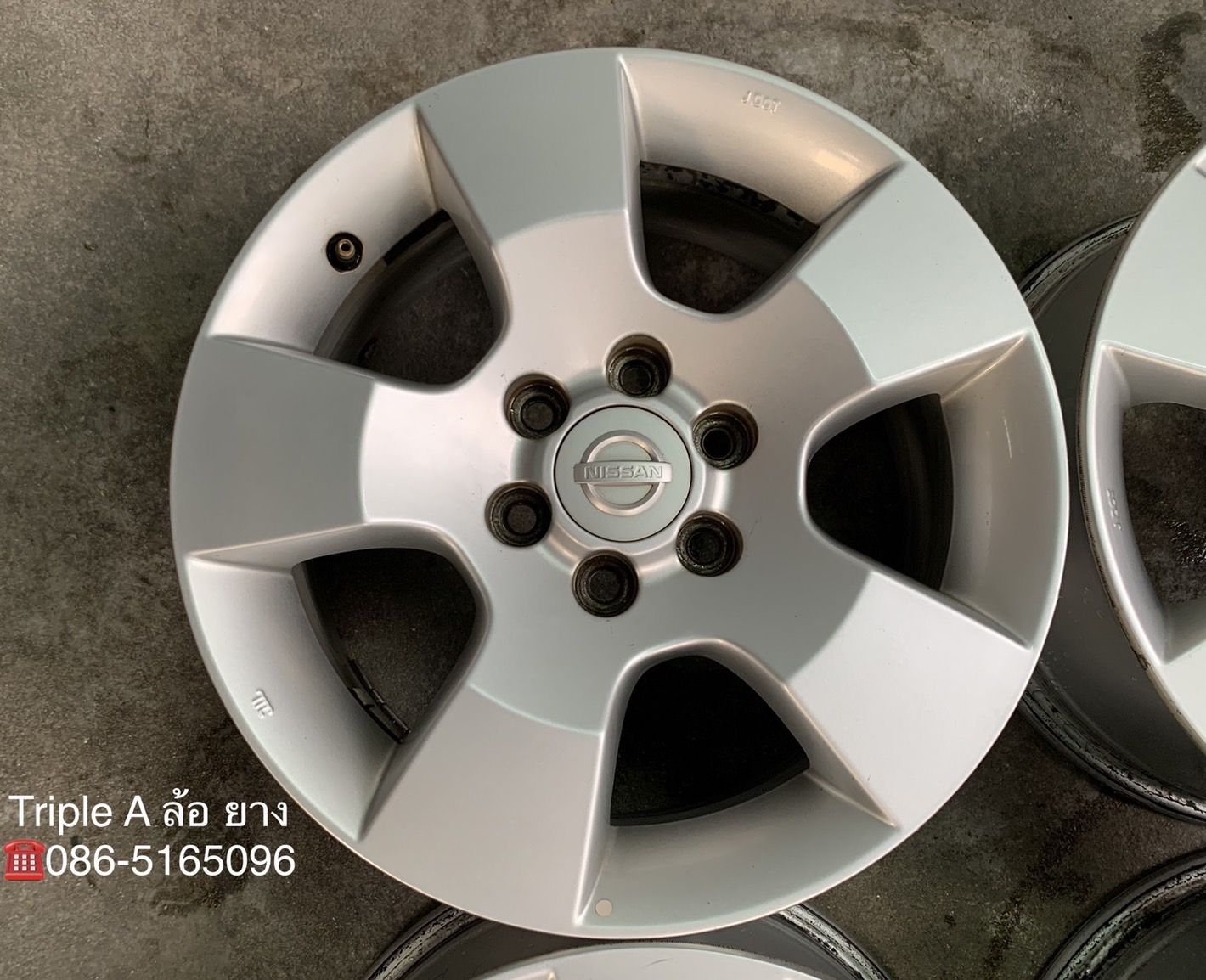 ล้อแม็ก 6รู114 Nissan Navara ขอบ 16 สีบอร์น ล้อแม็ก 6รู114 Nissan Navara ขอบ 16 สีบอร์น