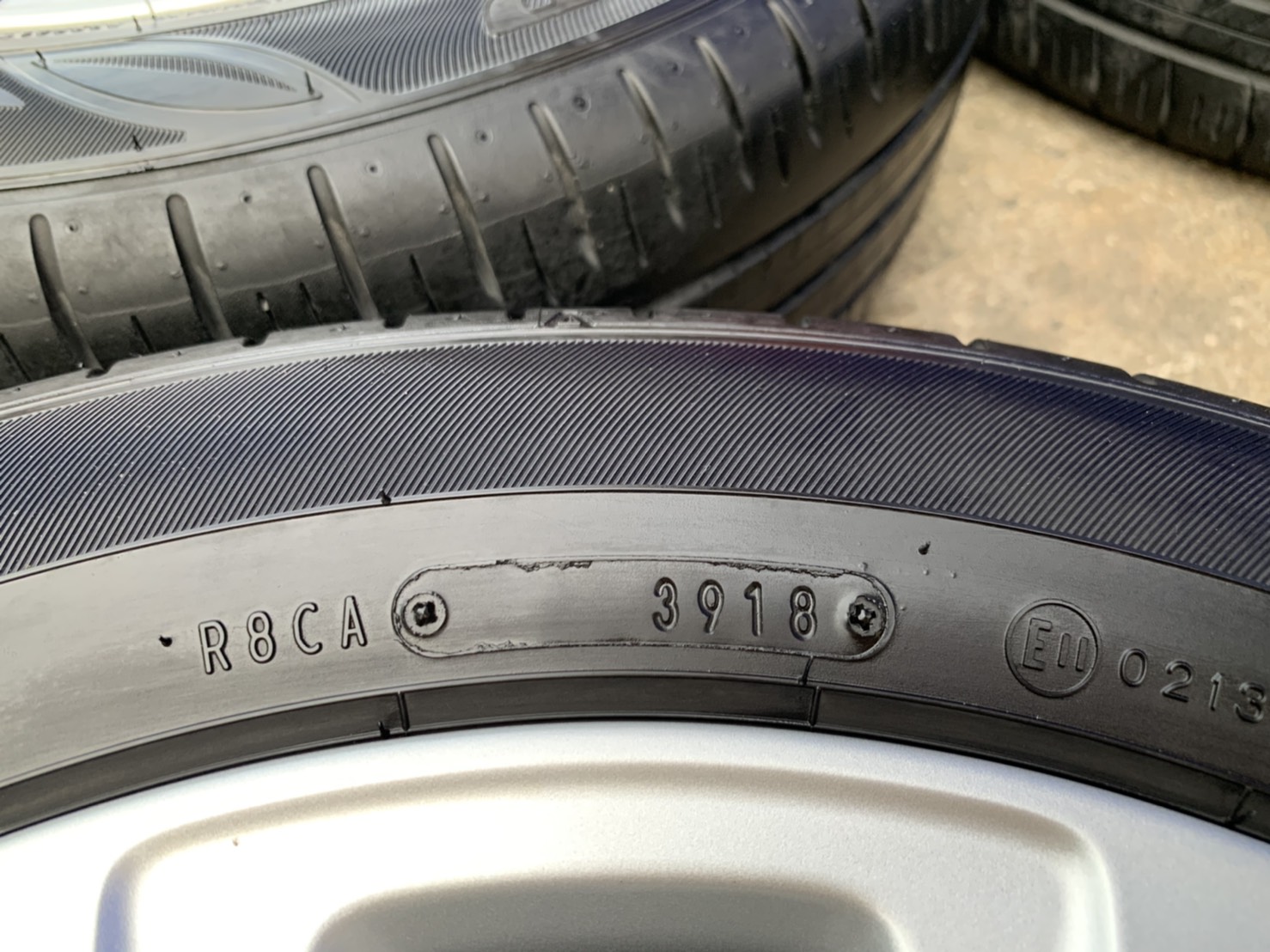 ล้อแม็ก Toyota Yaris Ativ ขอบ 15 พร้อมยาง 185-60-15 Dunlop ปลายปี 18 ล้อแม็ก Toyota Yaris Ativ ขอบ 15 พร้อมยาง 185-60-15 Dunlop ปลายปี 18