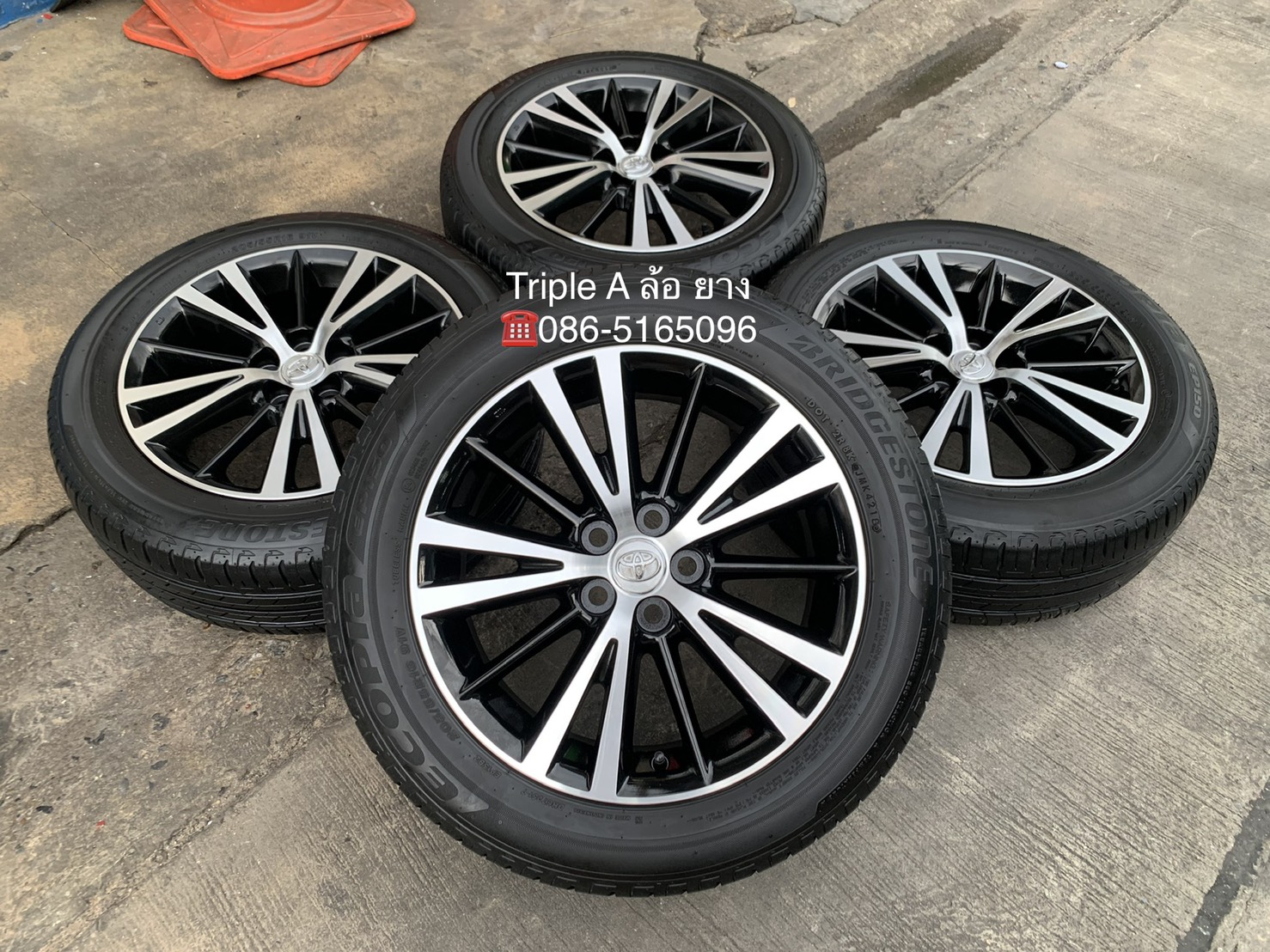 ล้อแม็ก 5รู100 Toyota Altis ขอบ 16 สีดำปัดหน้าเงา พร้อมยาง 205-55-16 Bridgestone ปลายปี 18 สวยกริ๊บ