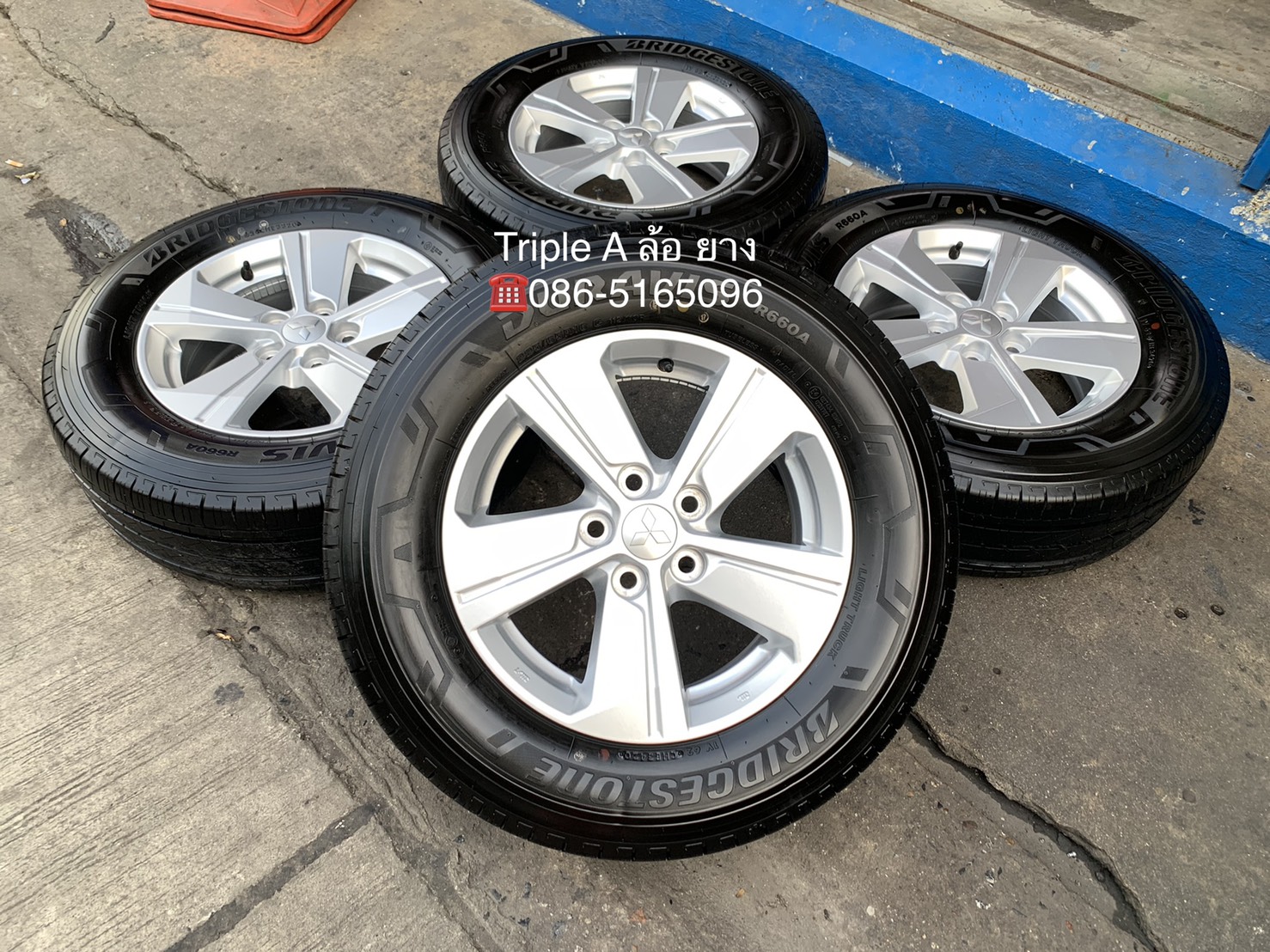 ล้อแม็กป้ายแดง Mitsu Triton รุ่นใหม่ล่าสุด ขอบ 16 พร้อมยางป้ายแดง 225-65-16 Bridgestone ปี 20 สวยกริ