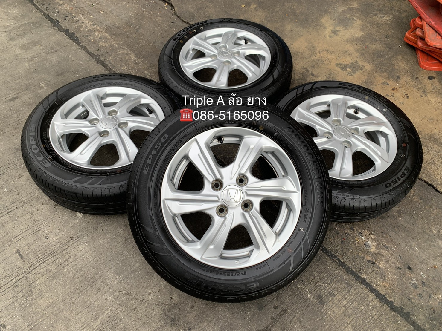 ล้อแม็ก Honda Brio Amaze ขอบ 14 พร้อมยางใหม่ป้ายแดง 175-65-14 Bridgestone ปลายปี 20 สภาพสวย