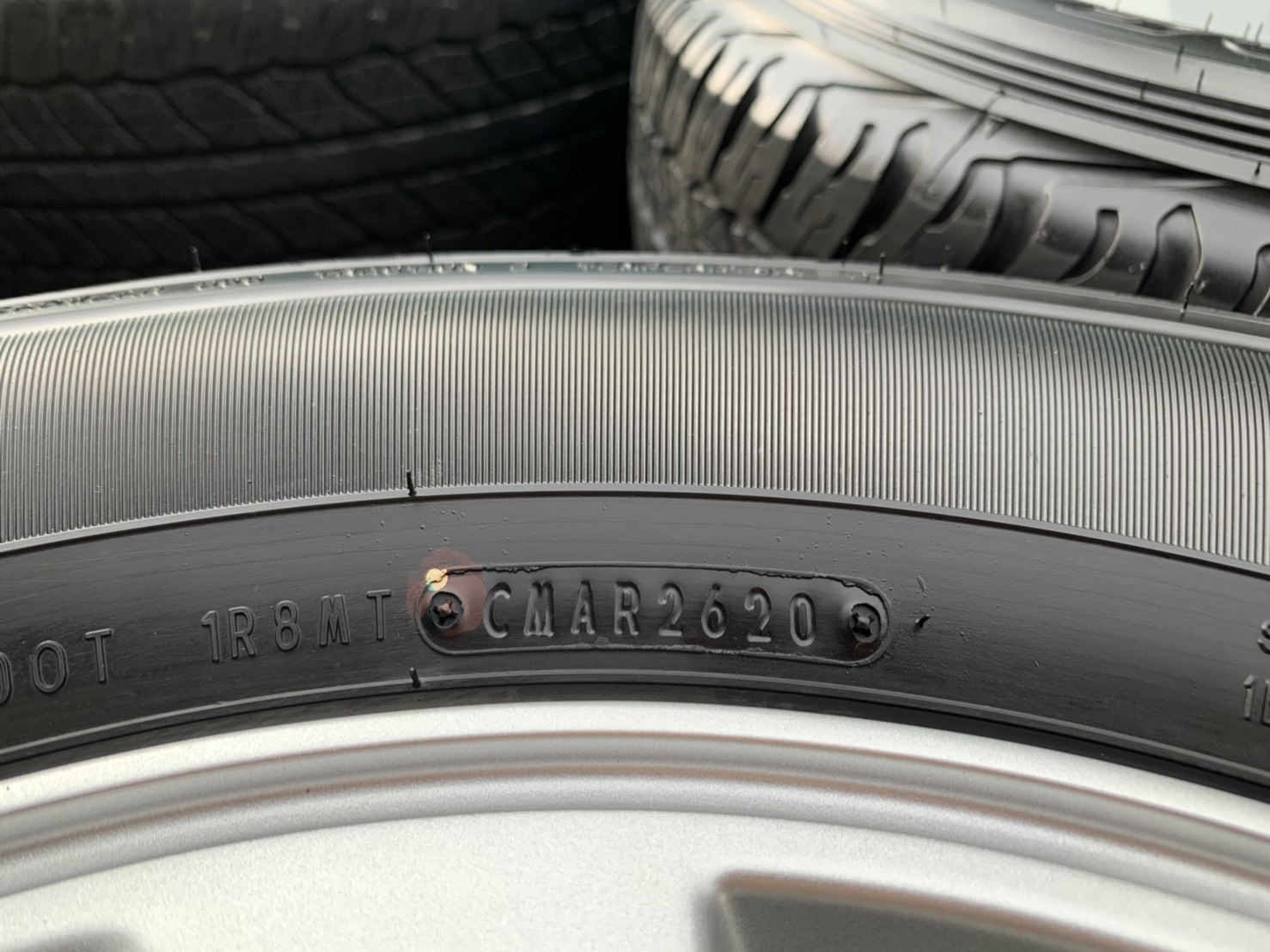 ล้อแม็กป้ายแดง Mitsu Triton ขอบ 16 พร้อมยางป้ายแดง 245-70-16 Dunlop ปี 20 สวยกริ๊บๆ