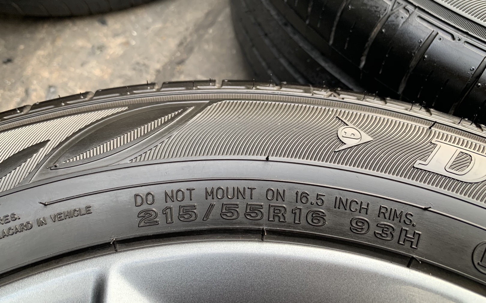 ล้อแม็ก Honda Civic FC รุ่นใหม่ล่าสุด ขอบ 16 สีเทากัน พร้อมยาง 215-55-16 Dunlop ปี 19 สวยๆ ล้อแม็ก Honda Civic FC รุ่นใหม่ล่าสุด ขอบ 16 สีเทากัน พร้อมยาง 215-55-16 Dunlop ปี 19 สวยๆ