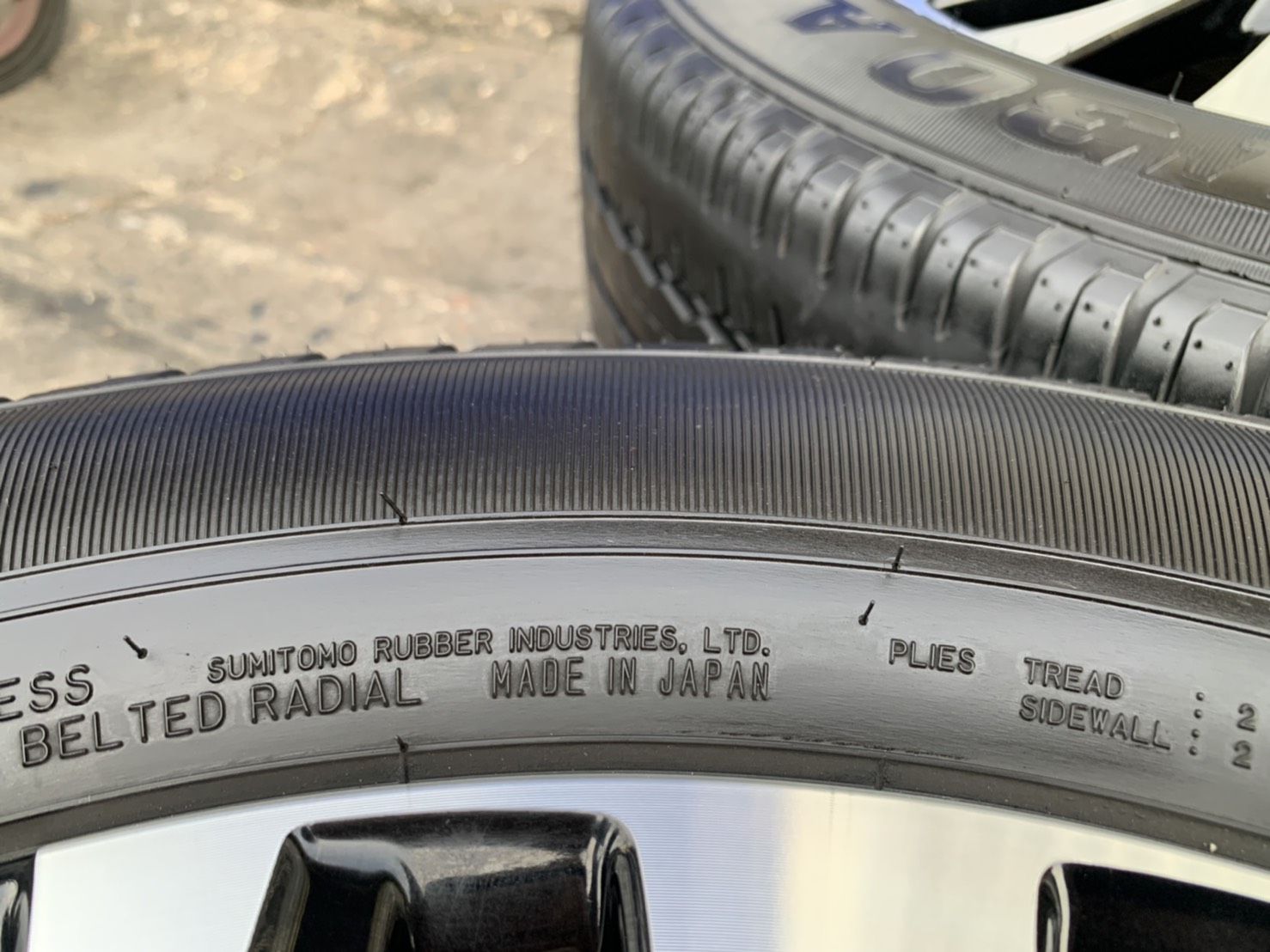 ล้อแม็ก 6รู130 Toyota Majesty ตัวท็อป รุ่นใหม่ล่าสุด ขอบ 17 พร้อมยาง 235-60-17 Dunlop ปลายปี 20 ล้อยางแท้จากญี่ปุ่น ล้อแม็ก 6รู130 Toyota Majesty ตัวท็อป รุ่นใหม่ล่าสุด ขอบ 17 พร้อมยาง 235-60-17 Dunlop ปลายปี 20 ล้อยางแท้จากญี่ปุ่น