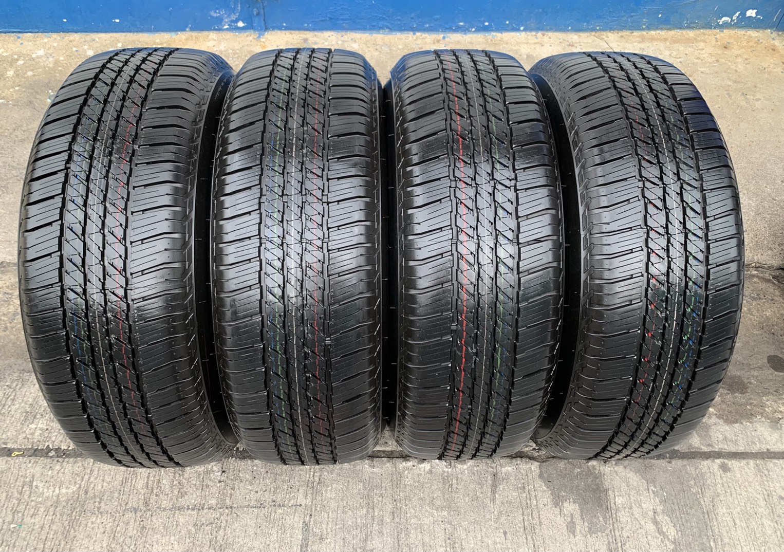 ล้อแม็กป้ายแดง ISUZU D-Max รุ่นใหม่ล่าสุด ขอบ 18 สีเทา พร้อมยางใหม่ป้ายแดง 265-60-18 Bridgestone ปี 21 ใหม่กริ๊บๆ ล้อแม็กป้ายแดง ISUZU D-Max รุ่นใหม่ล่าสุด ขอบ 18 สีเทา พร้อมยางใหม่ป้ายแดง 265-60-18 Bridgestone ปี 21 ใหม่กริ๊บๆ