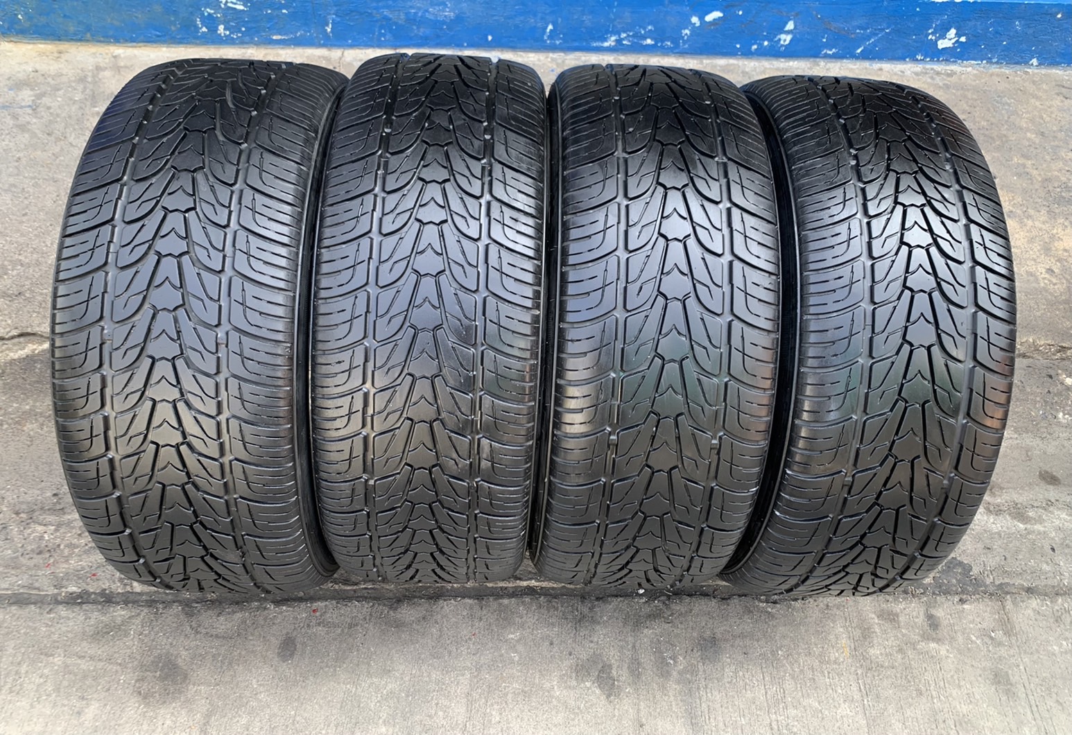ล้อแม็ก Ford Everest ขอบ 20 เทาหน้าเงา พร้อมยาง 265-50-20 NEXEN ปี 19 ล้อแม็ก Ford Everest ขอบ 20 เทาหน้าเงา พร้อมยาง 265-50-20 NEXEN ปี 19