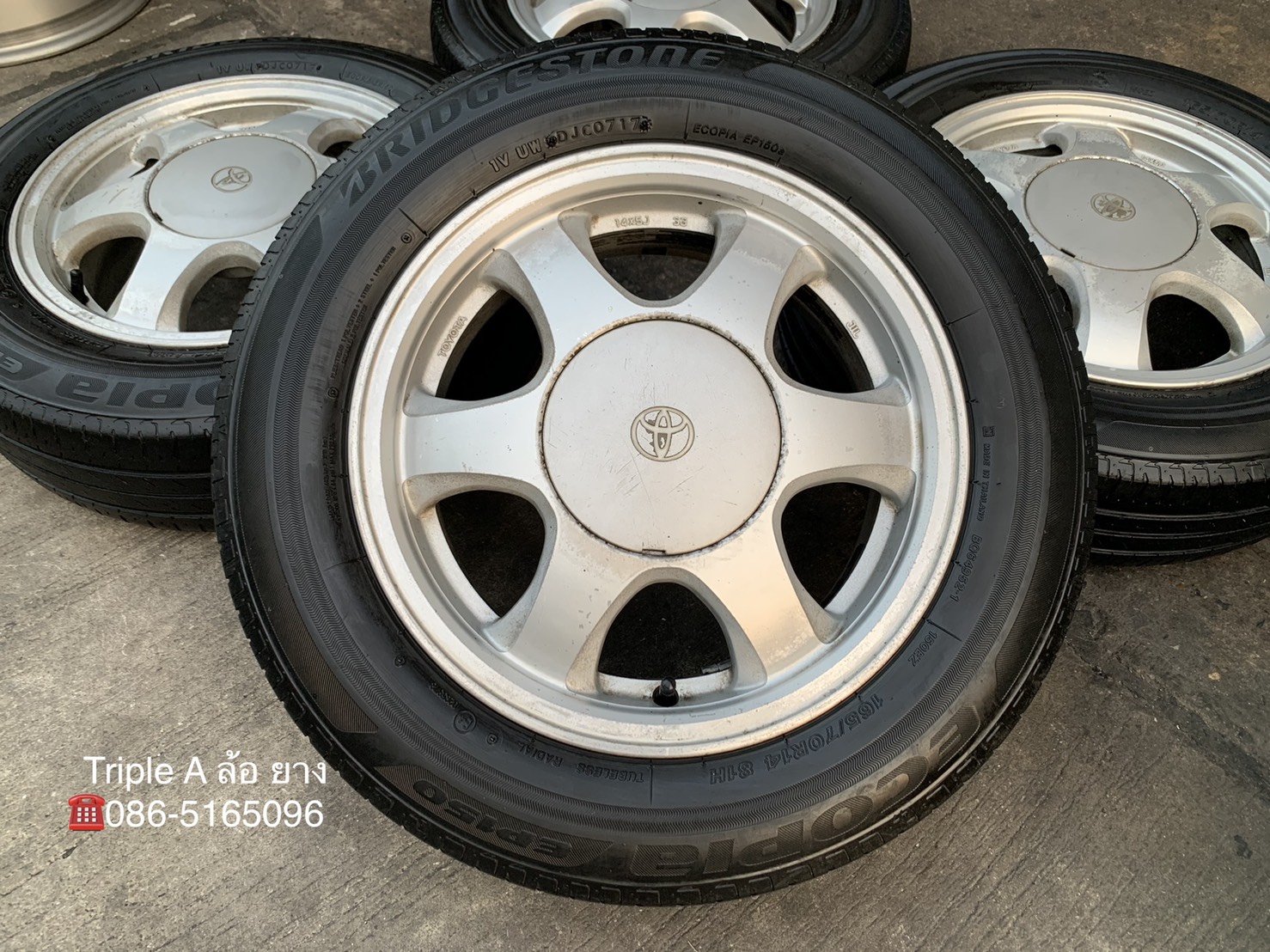 ล้อแม็ก Toyota Soluna ขอบ 14 แถมยาง 165-70-14 Bridgestone ปี 17 ล้อแม็ก Toyota Soluna ขอบ 14 แถมยาง 165-70-14 Bridgestone ปี 17