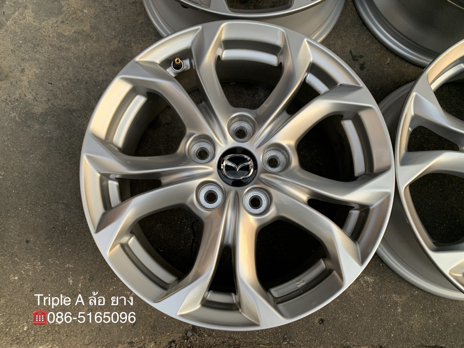 ล้อแม็กป้ายแดง Mazda CX3 รุ่นใหม่ล่าสุด ขอบ 16 สวยกริ๊บๆ ล้อแม็กป้ายแดง Mazda CX3 รุ่นใหม่ล่าสุด ขอบ 16 สวยกริ๊บๆ