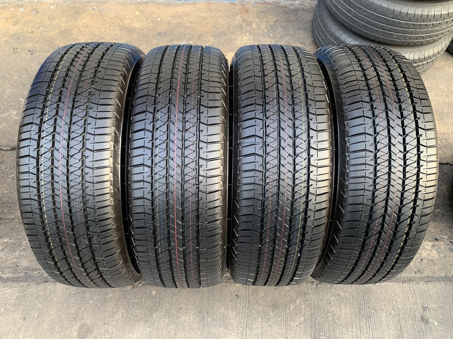 ล้อแม็กป้ายแดง ISUZU MU-X The ONYX รุ่นใหม่ ขอบ 18 พร้อมยางใหม่ป้ายแดง 255-60-18 Bridgestone ปลายปี ล้อแม็กป้ายแดง ISUZU MU-X The ONYX รุ่นใหม่ ขอบ 18 พร้อมยางใหม่ป้ายแดง 255-60-18 Bridgestone ปลายปี