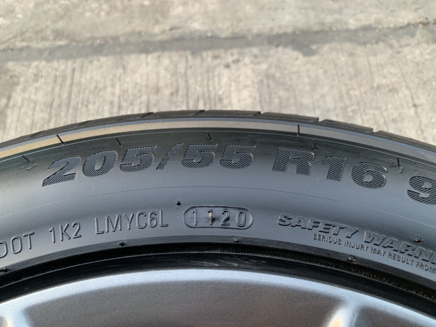 ล้อแม็กป้ายแดง Honda Civic FC รุ่นใหม่ล่าสุด ขอบ 16 สีเทากัน พร้อมยางใหม่ 205-55-16 KUMHO ปี 20 สวยก ล้อแม็กป้ายแดง Honda Civic FC รุ่นใหม่ล่าสุด ขอบ 16 สีเทากัน พร้อมยางใหม่ 205-55-16 KUMHO ปี 20 สวยก