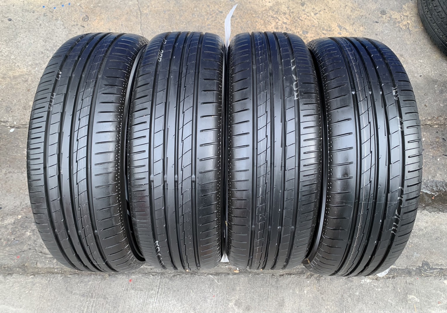 ล้อแม็กป้ายแดง Honda City Hatchback Turbo รุ่นใหม่ล่าสุด ขอบ 16 พร้อมยางป้ายแดง 185-55-16 Yokohama ปี 22 ล้อแม็กป้ายแดง Honda City Hatchback Turbo รุ่นใหม่ล่าสุด ขอบ 16 พร้อมยางป้ายแดง 185-55-16 Yokohama ปี 22