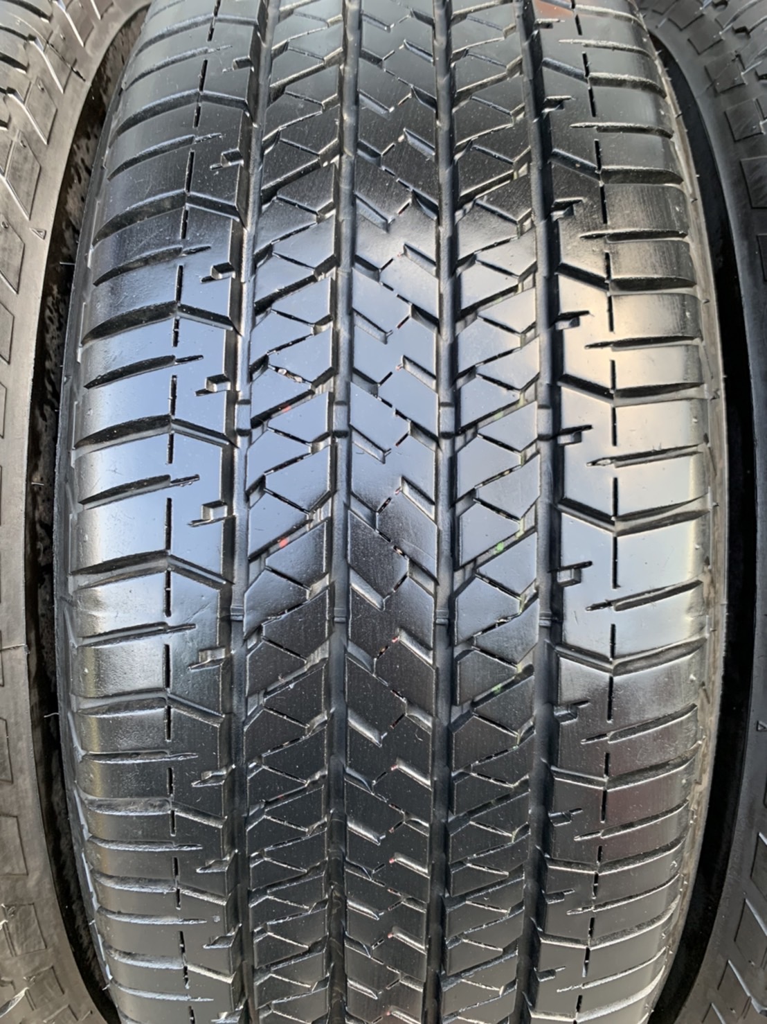 ล้อแม็ก ISUZU D-Max Hi-lander STEALTH รุ่นพิเศษ ขอบ 18 พร้อมยาง 255-60-18 Bridgestone ปี 19