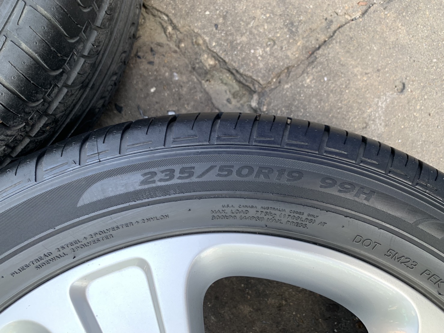 ล้อแม็ก 5รู114 Chevrolet Captiva ขอบ 19 แถมยาง 235-50-19 Hankook ล้อแม็ก 5รู114 Chevrolet Captiva ขอบ 19 แถมยาง 235-50-19 Hankook