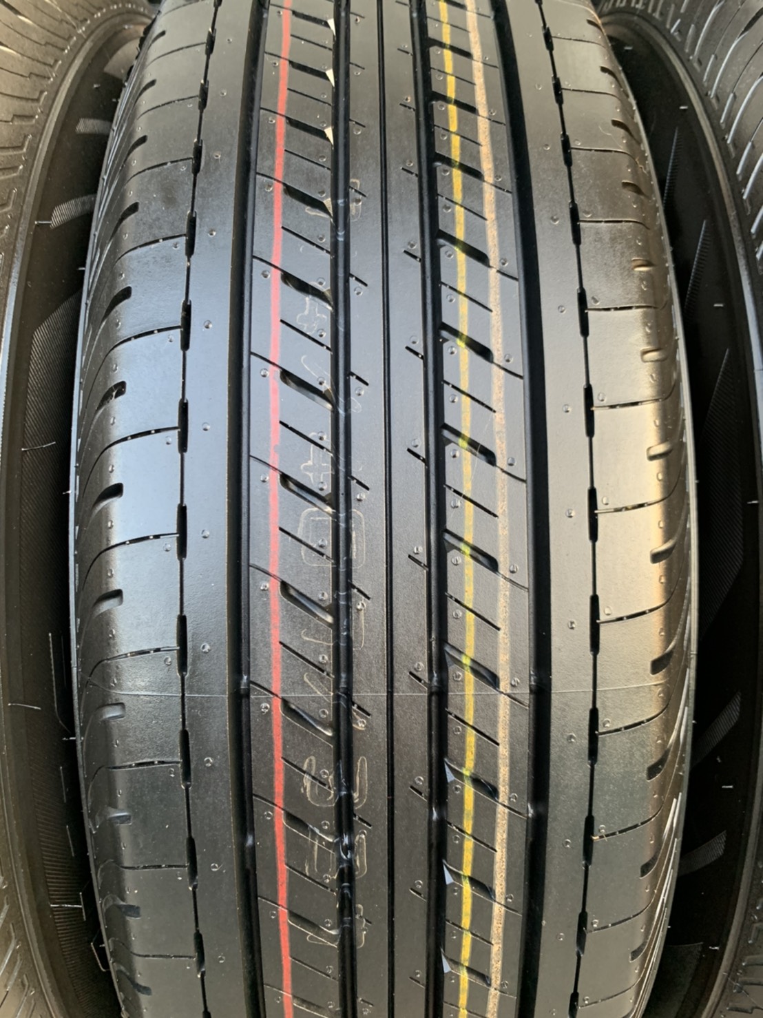 ล้อแม็กป้ายแดง ISUZU D-Max รุ่นใหม่ล่าสุด ขอบ 16 สีดำหน้าเงา พร้อมยางใหม่ป้ายแดง 215-70-16 Bridgestone ปลายปี 20 ใหม่กริ๊บๆ ล้อแม็กป้ายแดง ISUZU D-Max รุ่นใหม่ล่าสุด ขอบ 16 สีดำหน้าเงา พร้อมยางใหม่ป้ายแดง 215-70-16 Bridgestone ปลายปี 20 ใหม่กริ๊บๆ