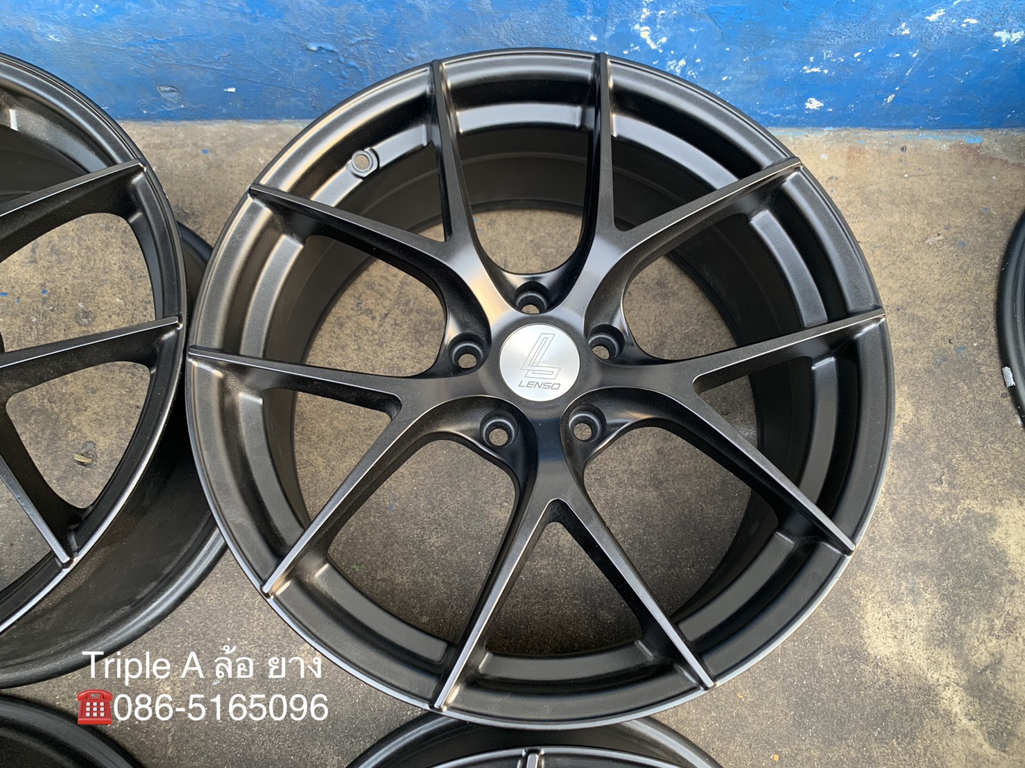 ล้อแม็ก 5รู114 LENSO JAGER DYNA ขอบ 18 สีดำ สวยกริ๊บ ล้อแม็ก 5รู114 LENSO JAGER DYNA ขอบ 18 สีดำ สวยกริ๊บ