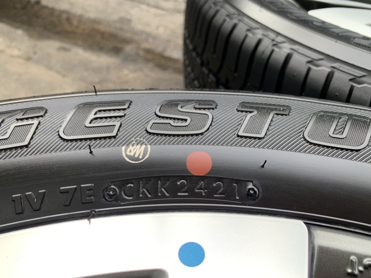 ล้อแม็กป้ายแดง ISUZU MU-X รุ่นใหม่ล่าสุด ขอบ 20 พร้อมยางใหม่ป้ายแดง 265-50-20 Bridgestone ปี 21 ใหม่กริ๊บ ล้อแม็กป้ายแดง ISUZU MU-X รุ่นใหม่ล่าสุด ขอบ 20 พร้อมยางใหม่ป้ายแดง 265-50-20 Bridgestone ปี 21 ใหม่กริ๊บ