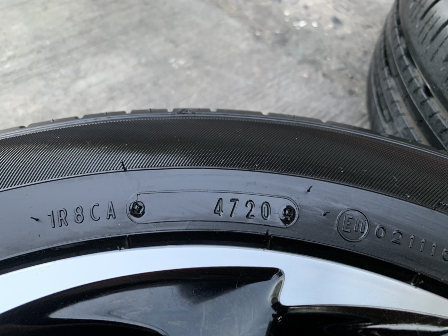 ล้อแม็กป้ายแดง Toyota Yaris Ativ รุ่นใหม่ล่าสุด ขอบ 15 พร้อมยางป้ายแดง 185-60-15 Dunlop ปลายปี 20 สว ล้อแม็กป้ายแดง Toyota Yaris Ativ รุ่นใหม่ล่าสุด ขอบ 15 พร้อมยางป้ายแดง 185-60-15 Dunlop ปลายปี 20 สว