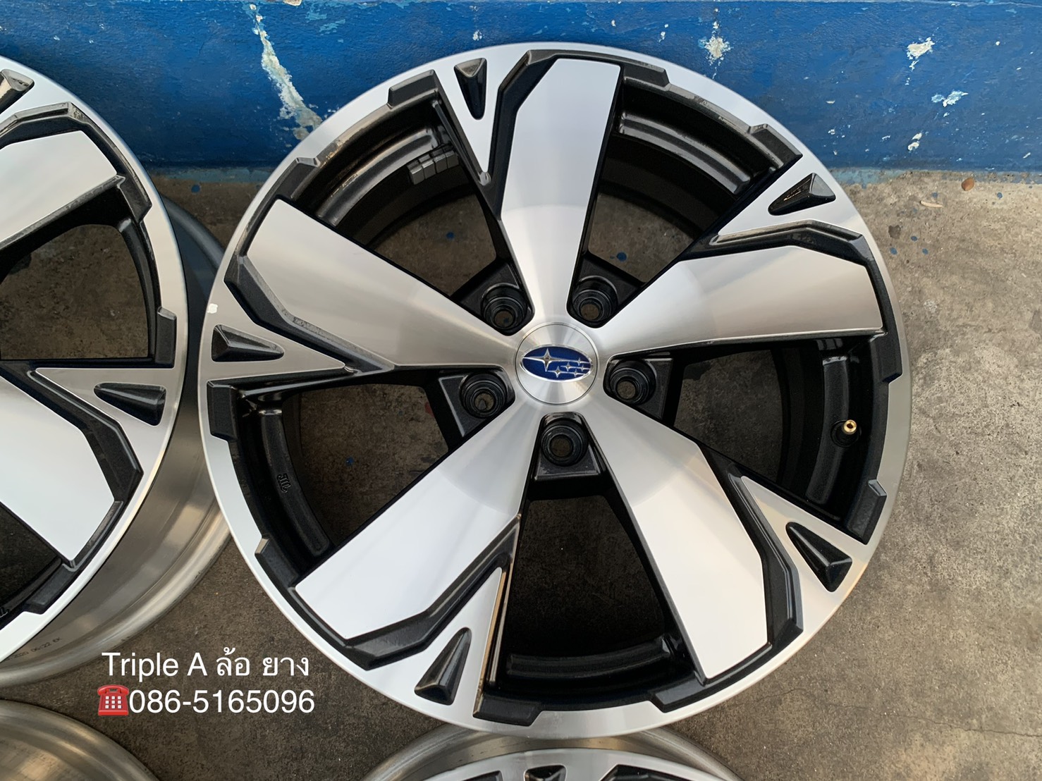 ล้อแม็กป้ายแดง Subaru Forester รุ่นใหม่ล่าสุด ขอบ 18 ล้อแม็กป้ายแดง Subaru Forester รุ่นใหม่ล่าสุด ขอบ 18