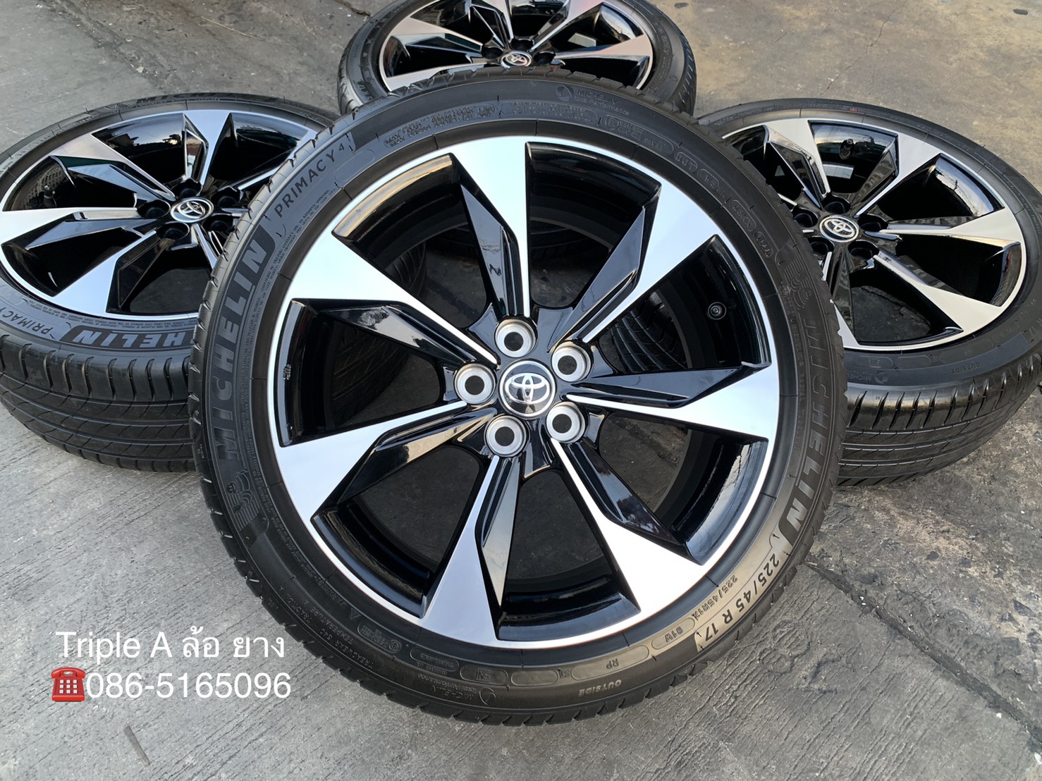 ล้อแม็กป้ายแดง 5รู100 Toyota Altis GR SPORT รุ่นใหม่ล่าสุด ขอบ 17 พร้อมยางป้ายแดง 225-45-17 Michelin ล้อแม็กป้ายแดง 5รู100 Toyota Altis GR SPORT รุ่นใหม่ล่าสุด ขอบ 17 พร้อมยางป้ายแดง 225-45-17 Michelin