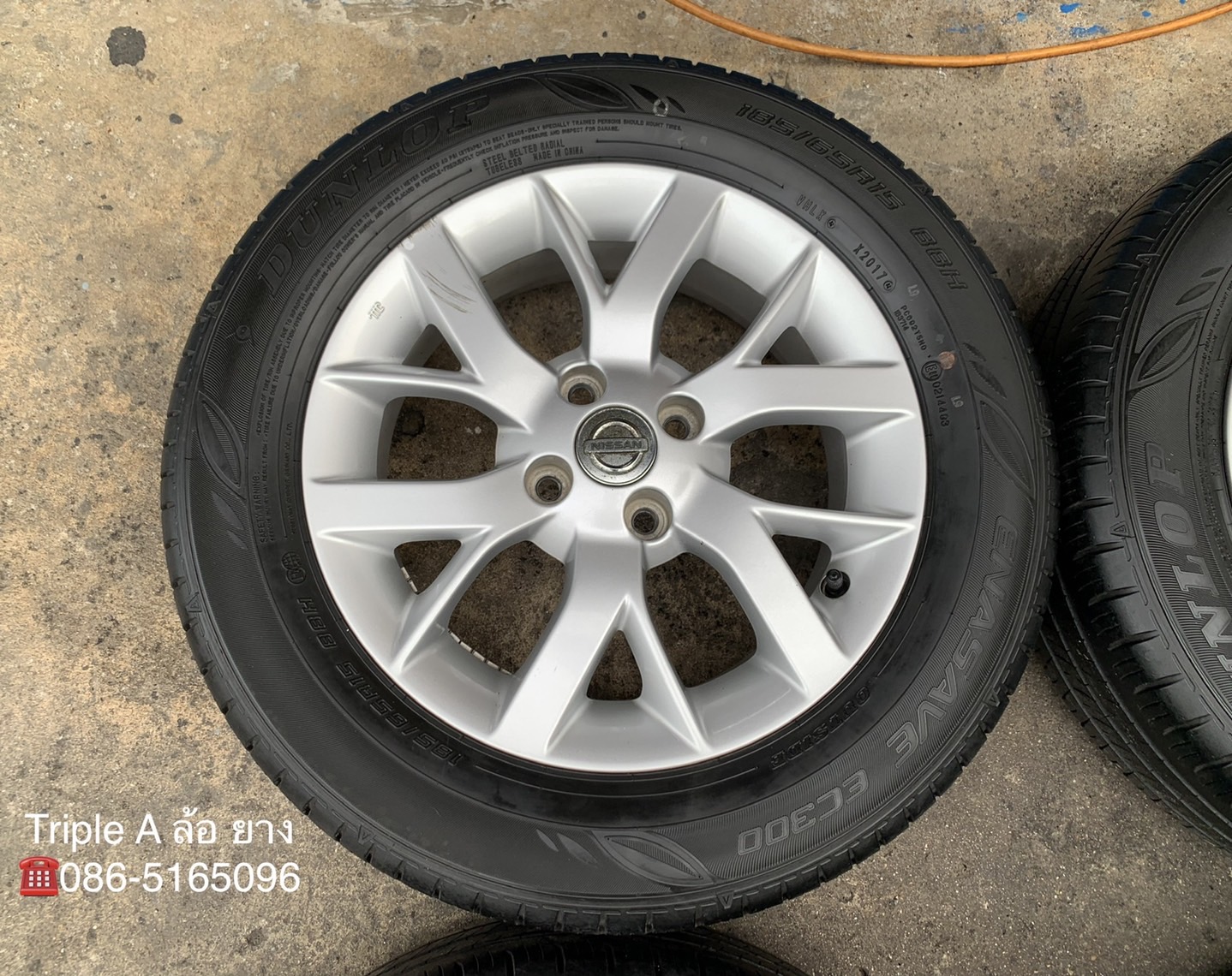 ล้อแม็ก Nissan Note ขอบ 15 พร้อมยาง 185-65-15 Dunlop ปี 17 ใส่กับ March, Almera ได้เลย ล้อแม็ก Nissan Note ขอบ 15 พร้อมยาง 185-65-15 Dunlop ปี 17 ใส่กับ March, Almera ได้เลย