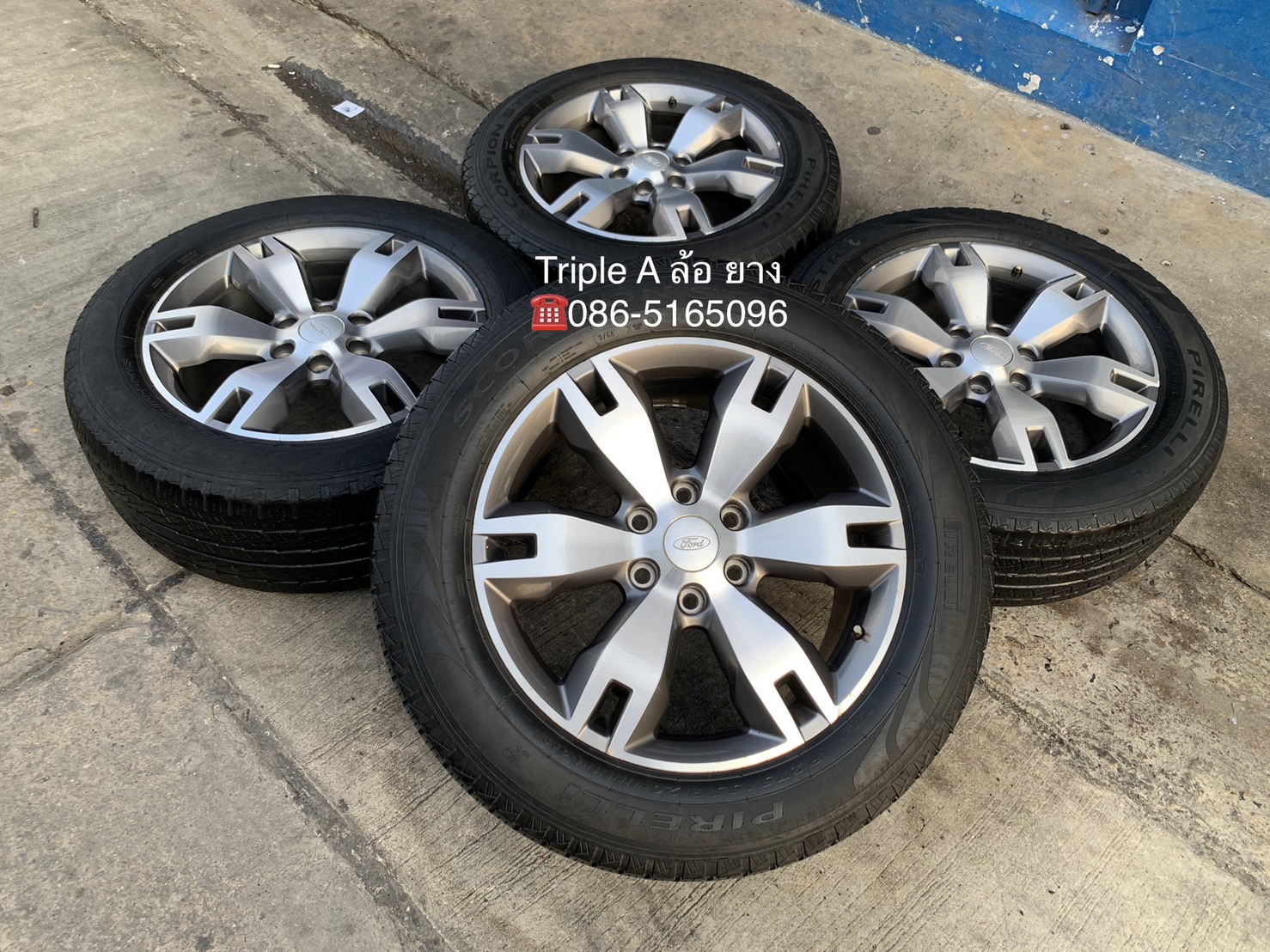 ล้อแม็ก Ford Everest ขอบ 20 แถมยาง 275-55-20 PIRELLI ปี 17