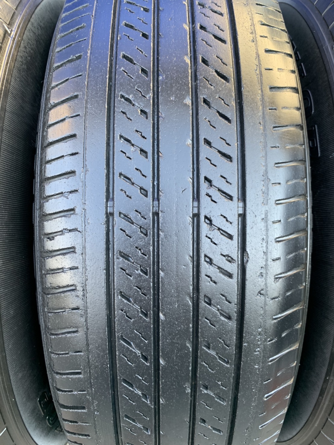 ล้อแม็ก 6รู139 Toyota Vigo ขอบ 16 สีเทาหน้าเงา แถมยาง 215-65-16 Dunlop ปี 15