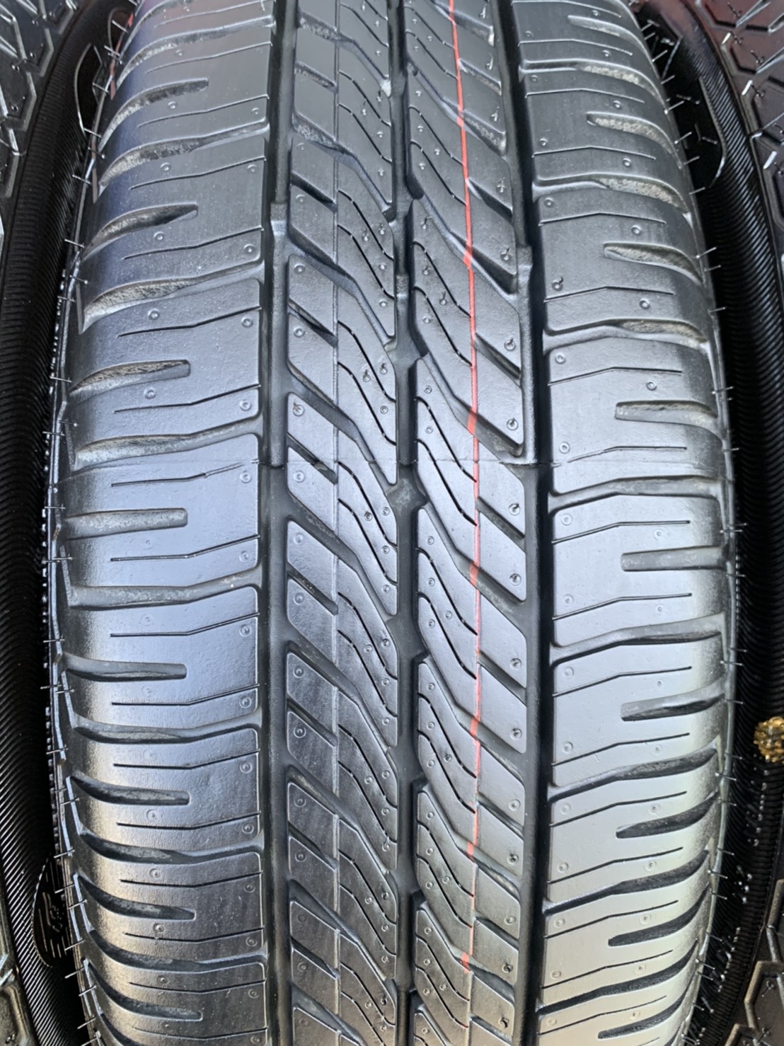 ล้อแม็กป้ายแดง Honda New Jazz ตัวรองท็อป ขอบ 15 พร้อมยางป้ายแดง 175-65-15 GoodYear ปลายปี 20 กริ๊บๆ