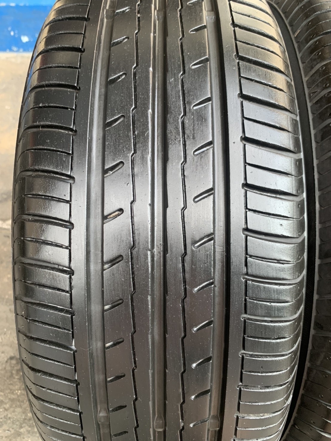 ล้อแม็ก 4รู100 Ford Fiesta ขอบ 16 พร้อมยาง 195-50-16 Yokohama ปี 19
