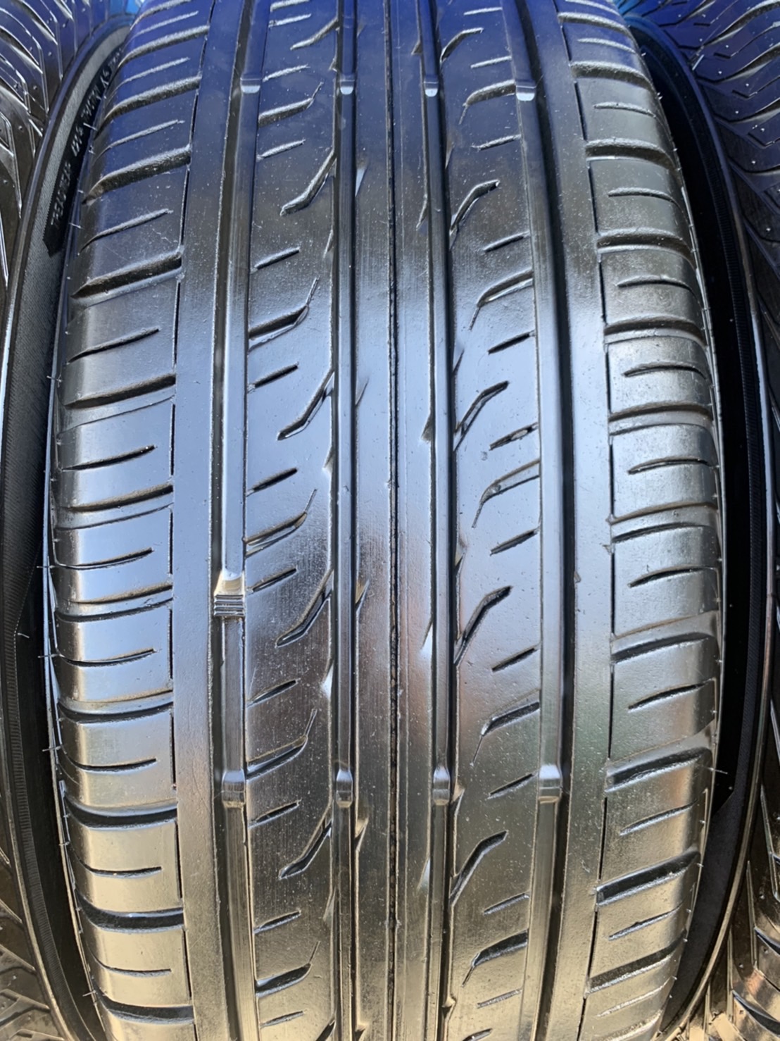 ล้อแม็ก Toyota Fortuner ขอบ 18 ดำหน้าเงา พร้อมยาง 265-60-18 Dunlop ปลายปี 17 สภาพดี