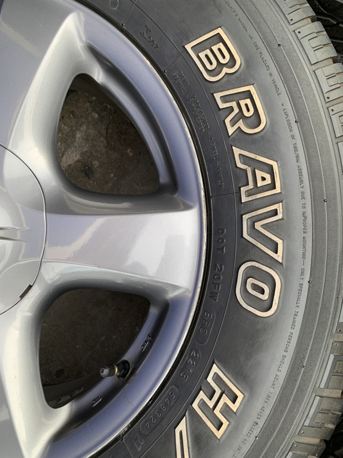 ล้อแม็ก ISUZU V-Cross X-Series ขอบ 17 พร้อมยาง 265-65-17 MAXXIS สภาพดี ล้อแม็ก ISUZU V-Cross X-Series ขอบ 17 พร้อมยาง 265-65-17 MAXXIS สภาพดี