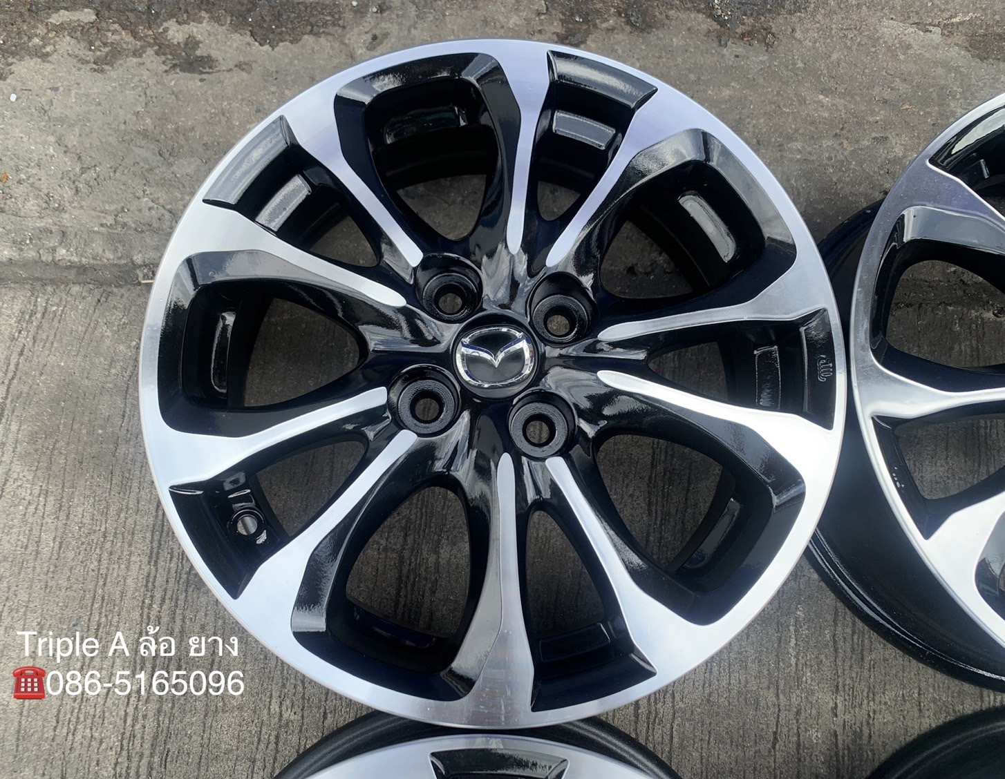 ล้อแม็ก Mazda 2 Skyactiv ขอบ 15 สีดำปัดเงา สวยกริ๊บ