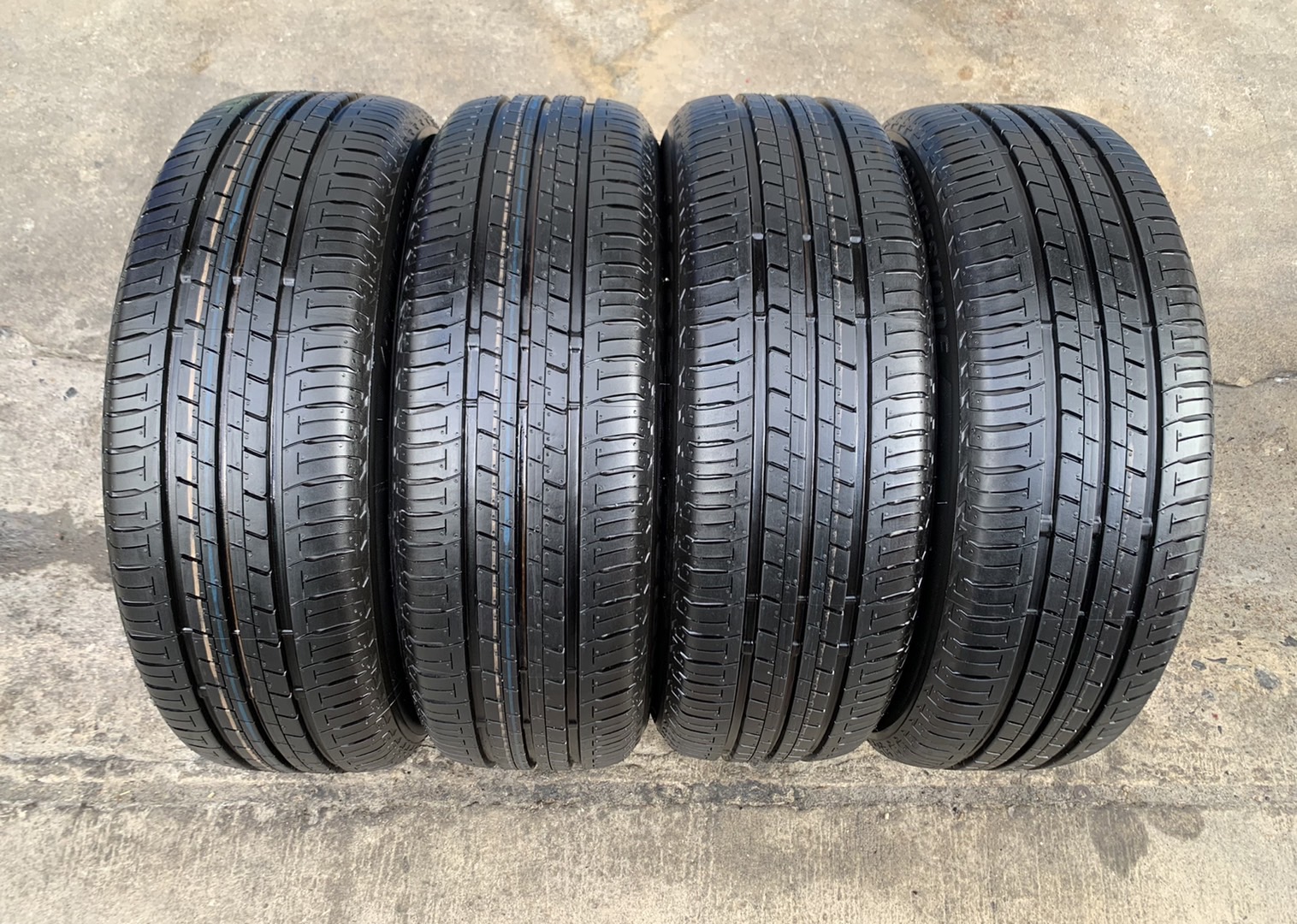 ล้อแม็กป้ายแดง Suzuki Swift รุ่นใหม่ล่าสุด ขอบ 16 พร้อมยางป้ายแดง 185-55-16 Bridgestone ปลายปี 19 สวยกริ๊บ ล้อแม็กป้ายแดง Suzuki Swift รุ่นใหม่ล่าสุด ขอบ 16 พร้อมยางป้ายแดง 185-55-16 Bridgestone ปลายปี 19 สวยกริ๊บ