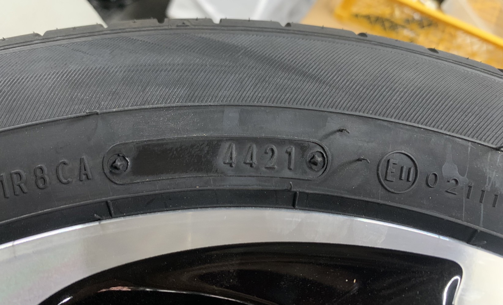 ล้อแม็กป้ายแดง Toyota Yaris Sport รุ่นใหม่ล่าสุด ขอบ 15 สีดำหน้าเงา พร้อมยางใหม่ป้ายแดง 185-60-15 Dunlop ปลายปี 21 ถอดจากโชว์รูม ล้อแม็กป้ายแดง Toyota Yaris Sport รุ่นใหม่ล่าสุด ขอบ 15 สีดำหน้าเงา พร้อมยางใหม่ป้ายแดง 185-60-15 Dunlop ปลายปี 21 ถอดจากโชว์รูม