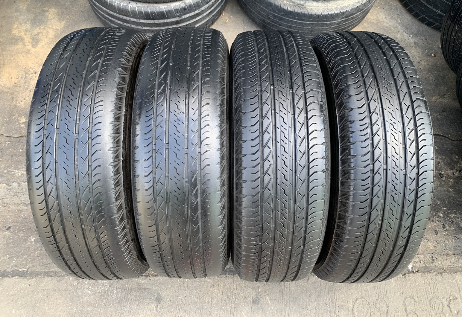 ล้อแม็กป้ายแดง 5รู114 Mitsu Triton รุ่นใหม่ล่าสุด ขอบ 16 พร้อมยาง 215-70-16 Bridgestone ปี 17 ล้อแม็กป้ายแดง 5รู114 Mitsu Triton รุ่นใหม่ล่าสุด ขอบ 16 พร้อมยาง 215-70-16 Bridgestone ปี 17