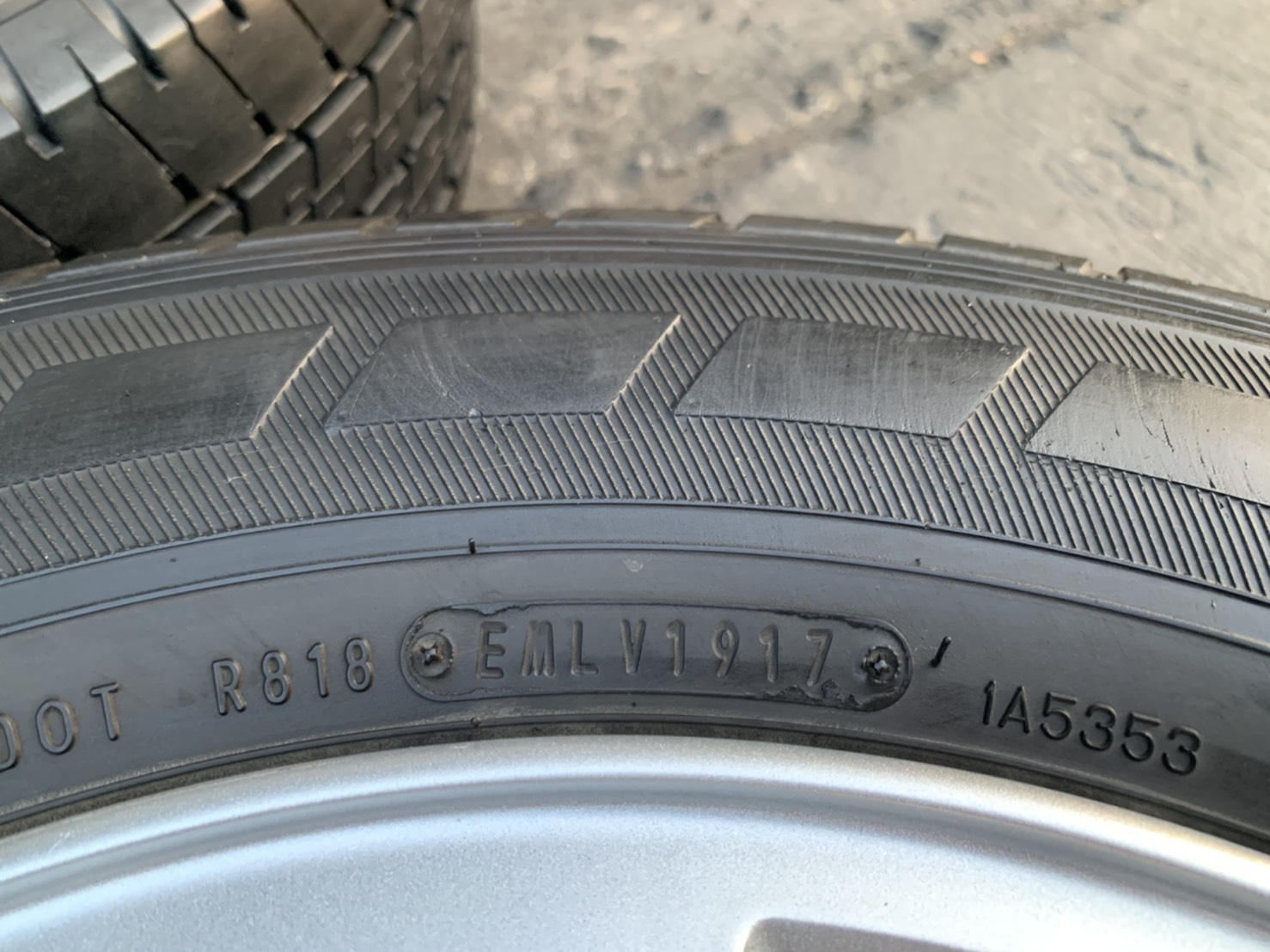 ล้อแม็ก 5รู114 Mitsu Triton ลายใหม่ ขอบ 15 พร้อมยาง 215-70-15 Dunlop ปี 17 ล้อแม็ก 5รู114 Mitsu Triton ลายใหม่ ขอบ 15 พร้อมยาง 215-70-15 Dunlop ปี 17