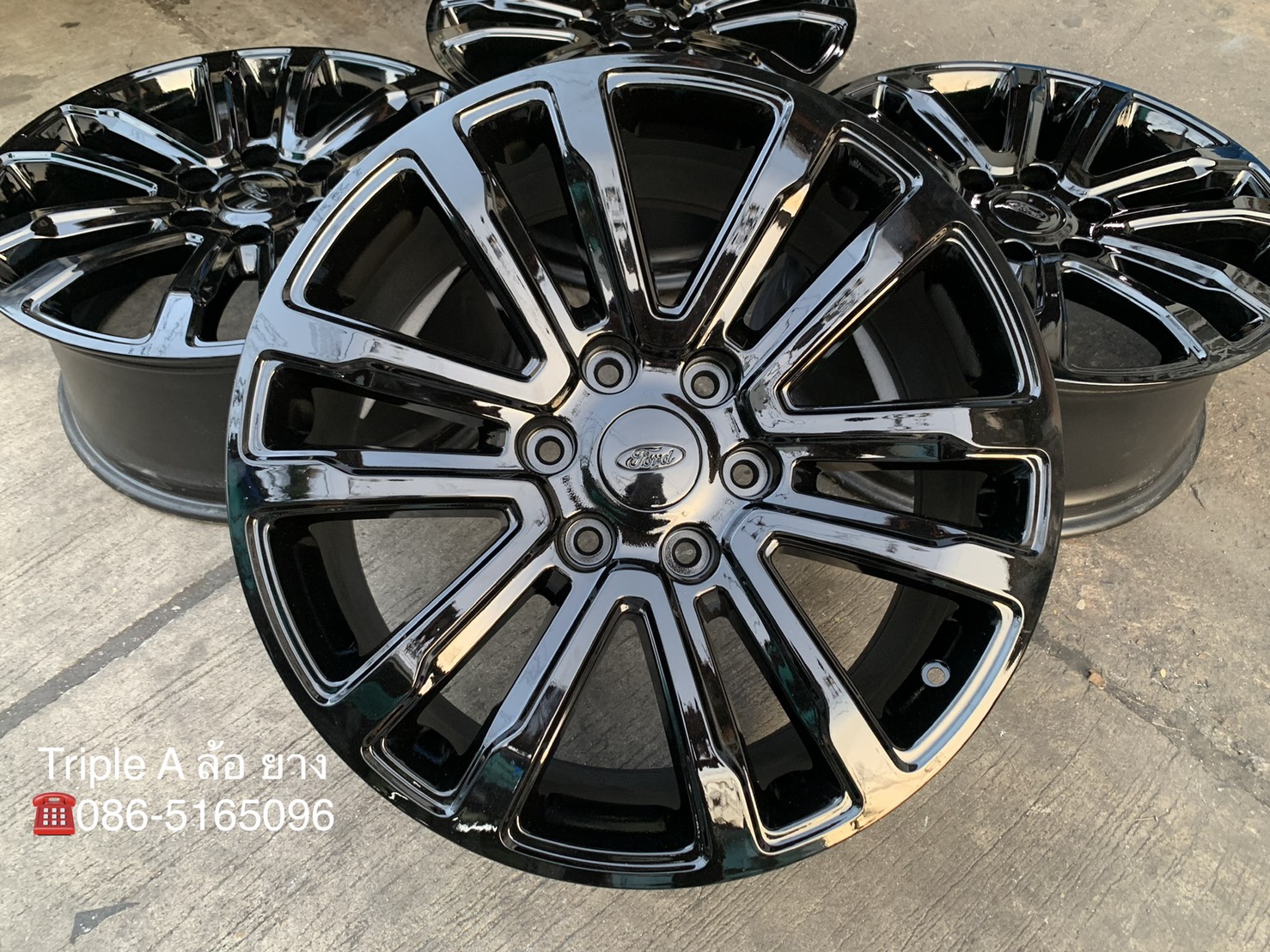 ล้อแม็ก Ford Everest รุ่นใหม่ล่าสุด ขอบ 20 สีดำ สวยกริ๊บ ล้อแม็ก Ford Everest รุ่นใหม่ล่าสุด ขอบ 20 สีดำ สวยกริ๊บ