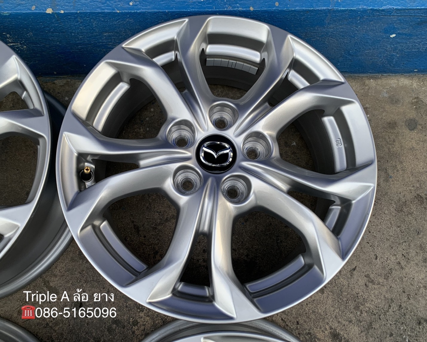 ล้อแม็กป้ายแดง Mazda CX-3 รุ่นใหม่ล่าสุด ขอบ 16 สวยกริ๊บๆ ล้อแม็กป้ายแดง Mazda CX-3 รุ่นใหม่ล่าสุด ขอบ 16 สวยกริ๊บๆ