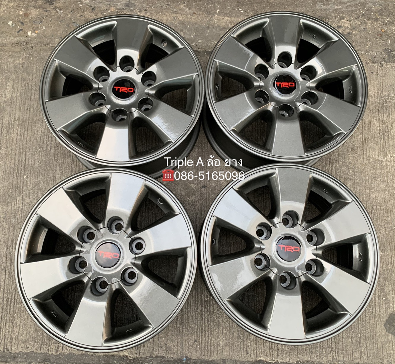 ล้อแม็ก Toyota Vigo Preruner ขอบ 15 สีเทากัน ใส่กับ Vigo ,Revo ,รถตู้ ได้เลย