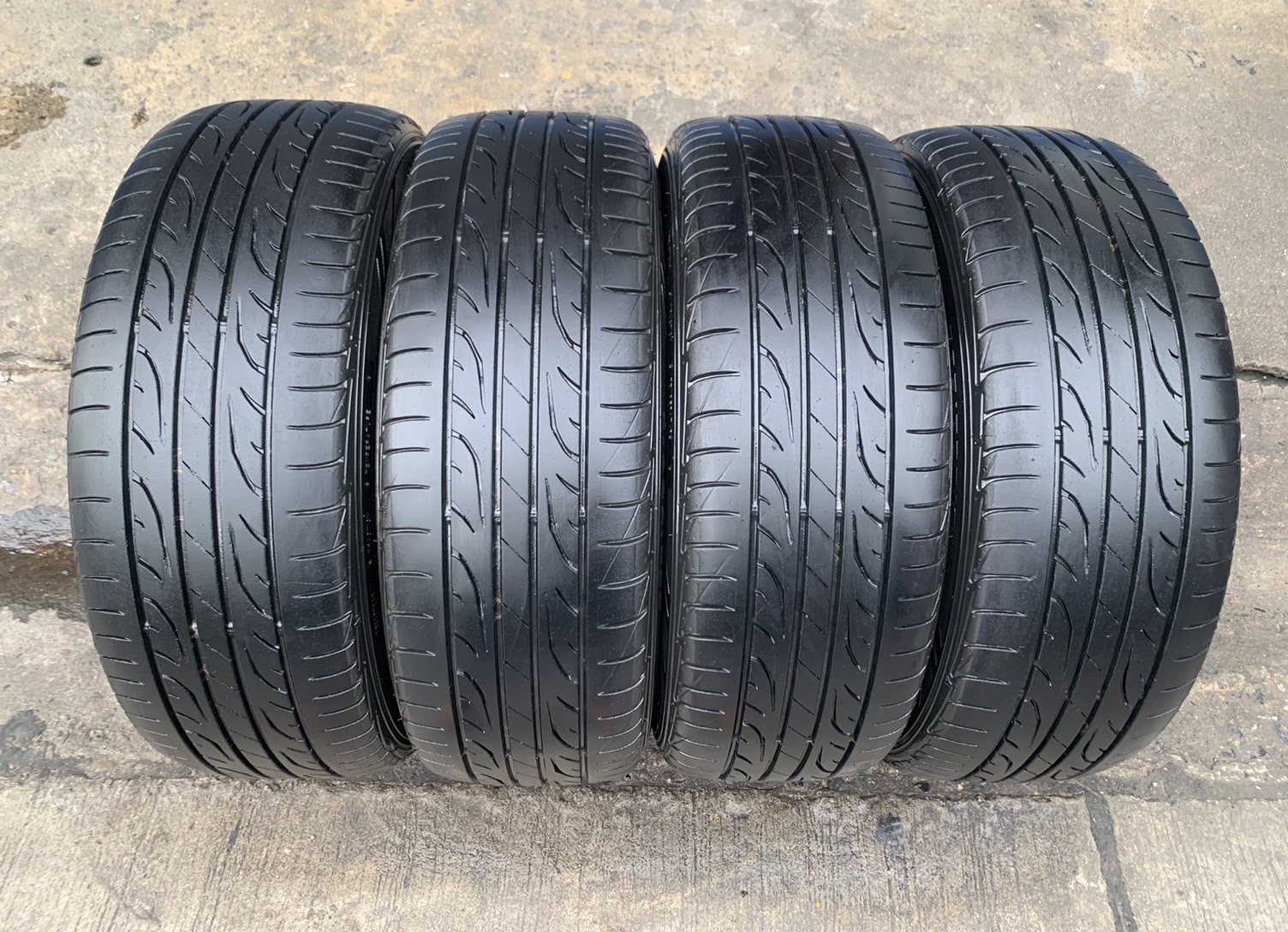 ล้อแม็ก Mazda 3 ขอบ 16 พร้อมยาง 205-55-16 Dunlop ปี 17
