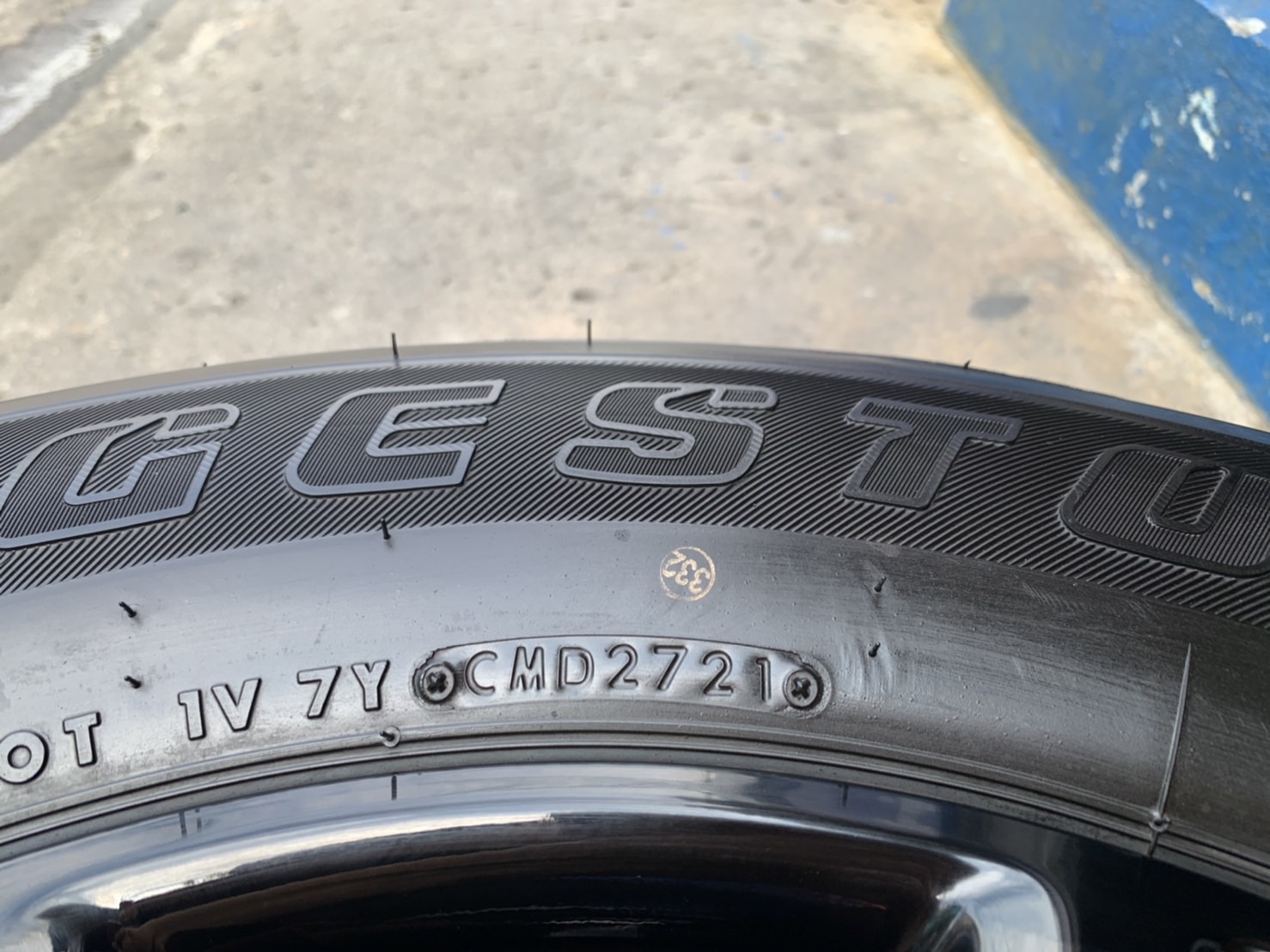 ล้อแม็กป้ายแดง Ford Ranger XLT รุ่นใหม่ ขอบ 17 สีดำแท้ พร้อมยางใหม่ป้ายแดง 265-65-17 Bridgestone ปี 