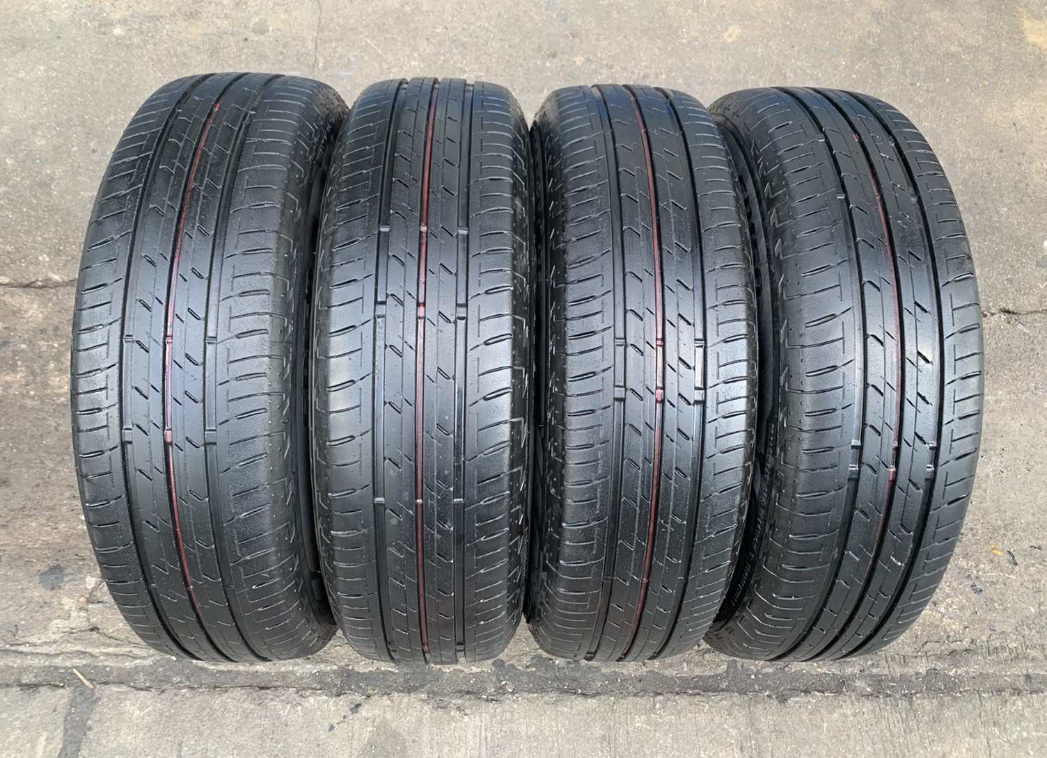 ล้อแม็ก Honda Brio Amaze ขอบ 14 สีดำปัดหน้าเงา พร้อมยาง 175-65-14 Bridgestone ปี 18