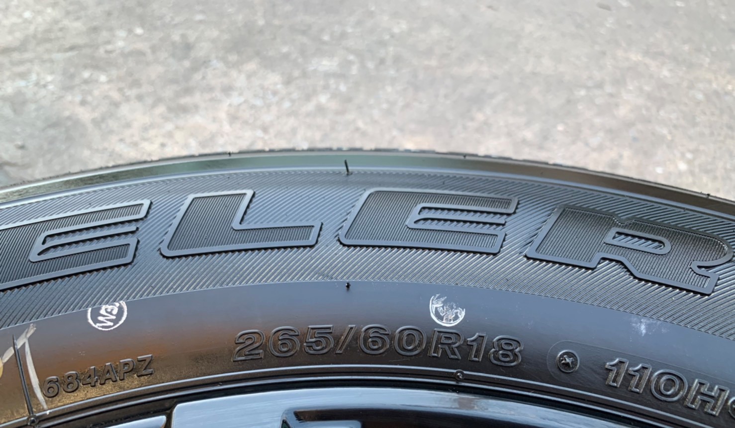 ล้อแม็กป้ายแดง Mitsu Triton Athlete รุ่นใหม่ล่าสุด ขอบ 18 สีดำแท้ พร้อมยางป้ายแดง 265-60-18 Bridgestone ปี 21 สวยกริ๊บๆ ล้อแม็กป้ายแดง Mitsu Triton Athlete รุ่นใหม่ล่าสุด ขอบ 18 สีดำแท้ พร้อมยางป้ายแดง 265-60-18 Bridgestone ปี 21 สวยกริ๊บๆ